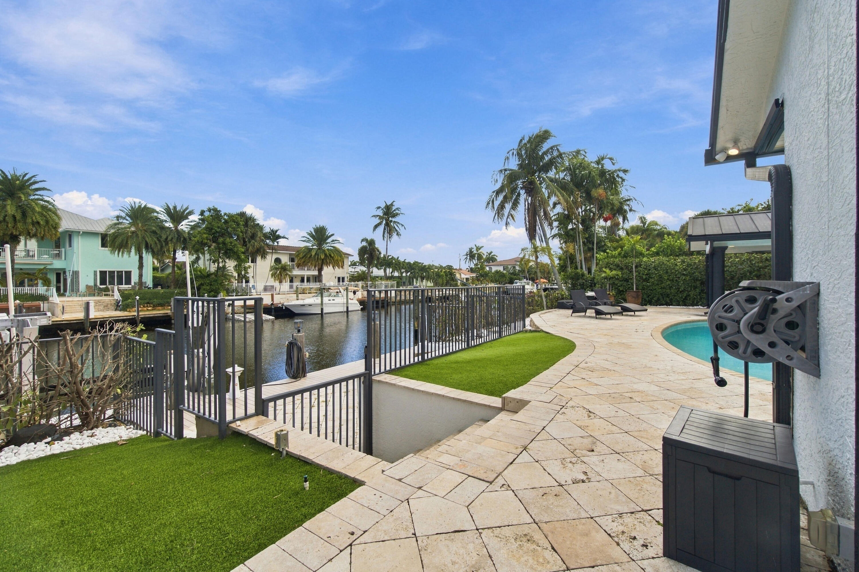 4030 NE 25TH, Lighthouse Point FL 33064