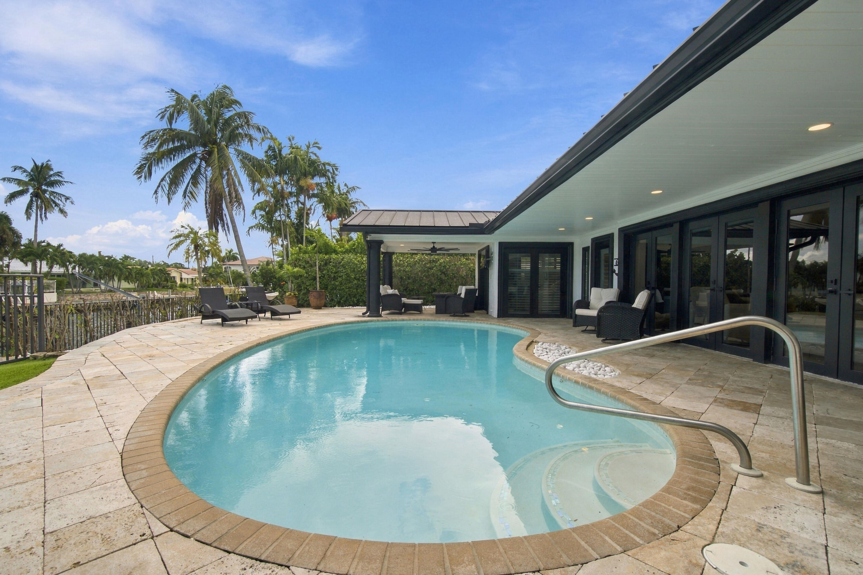 4030 NE 25TH, Lighthouse Point FL 33064