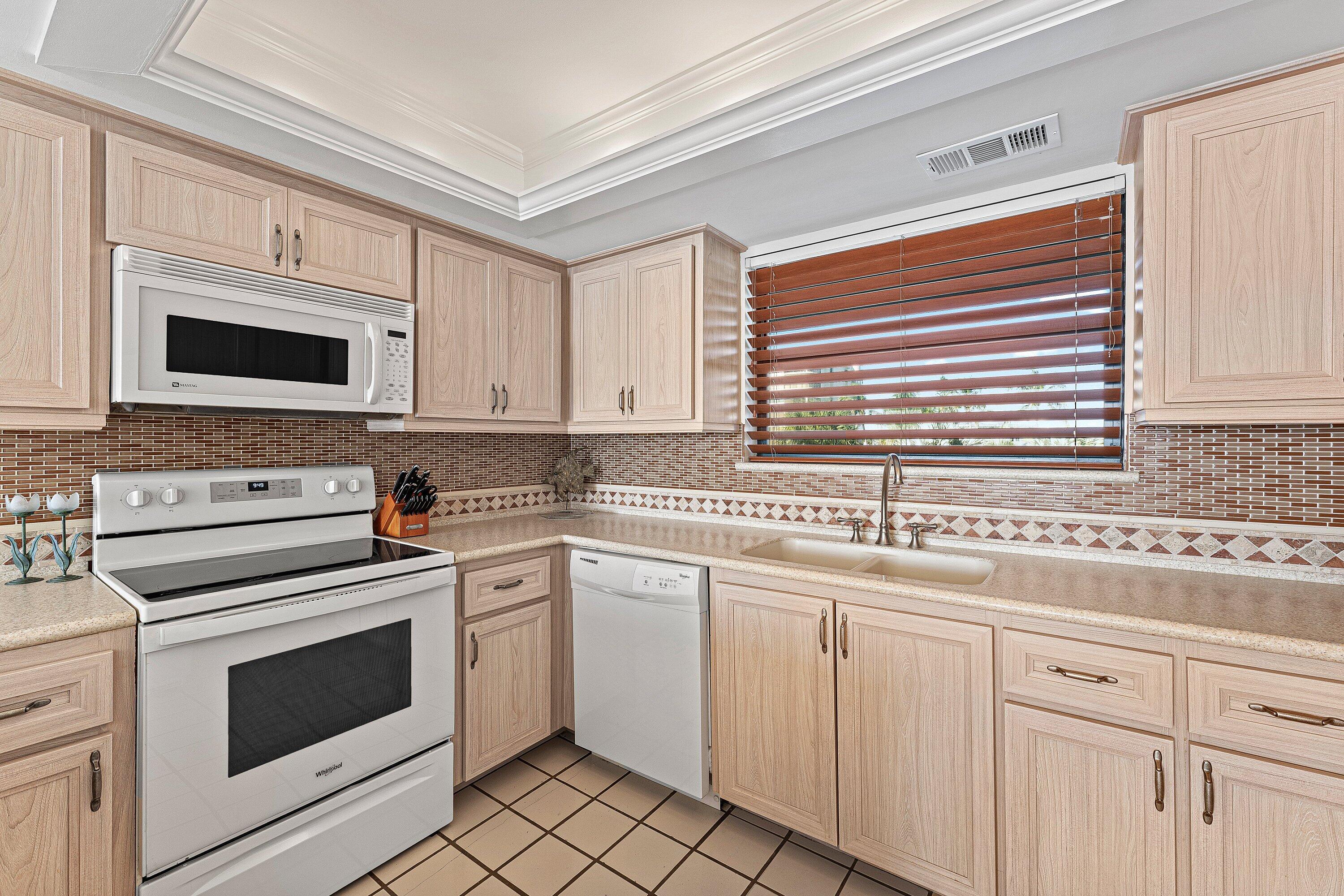 3951 N OCEAN #302, Delray Beach FL 33483