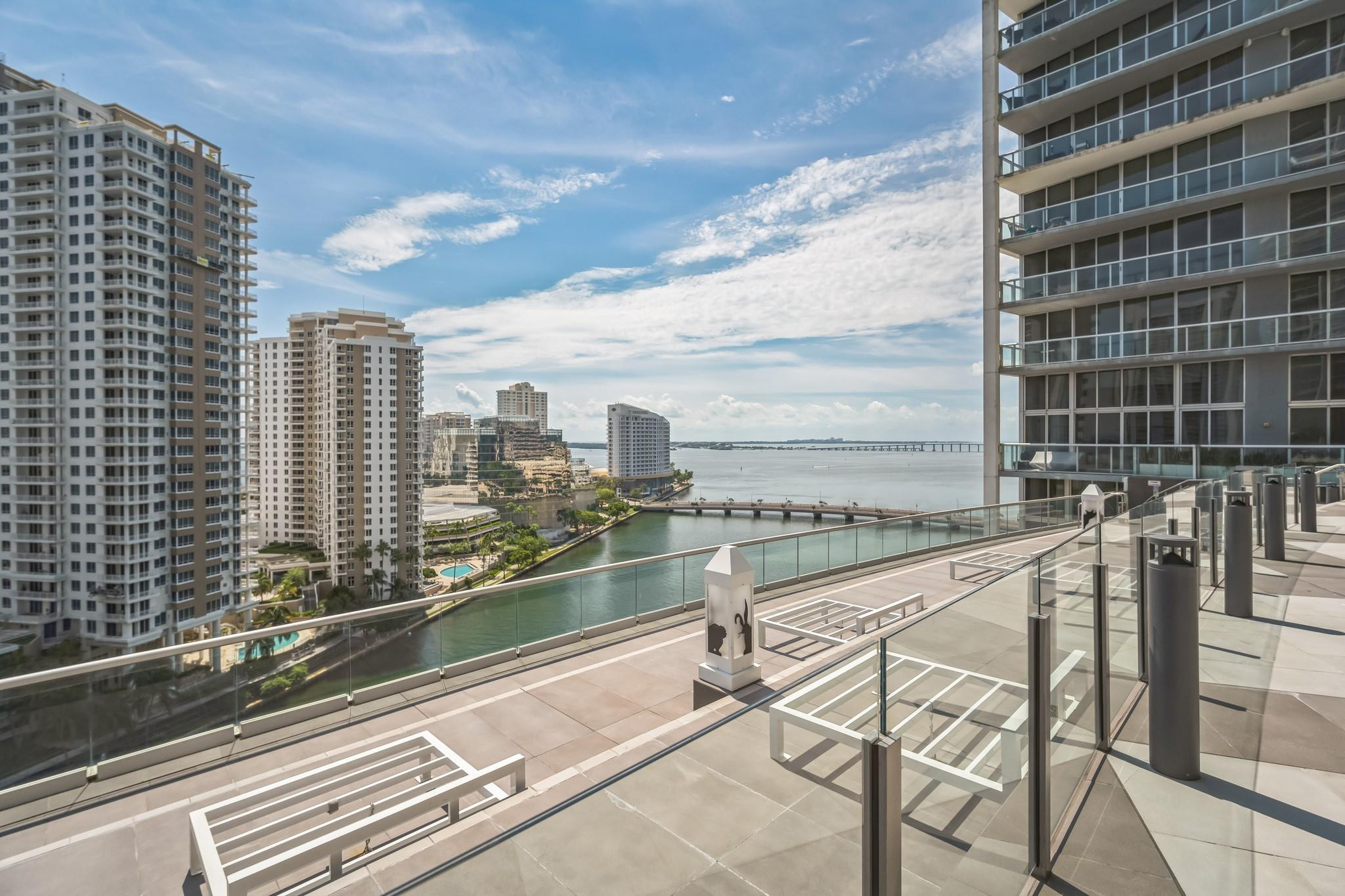 475 BRICKELL #512, Miami FL 33131