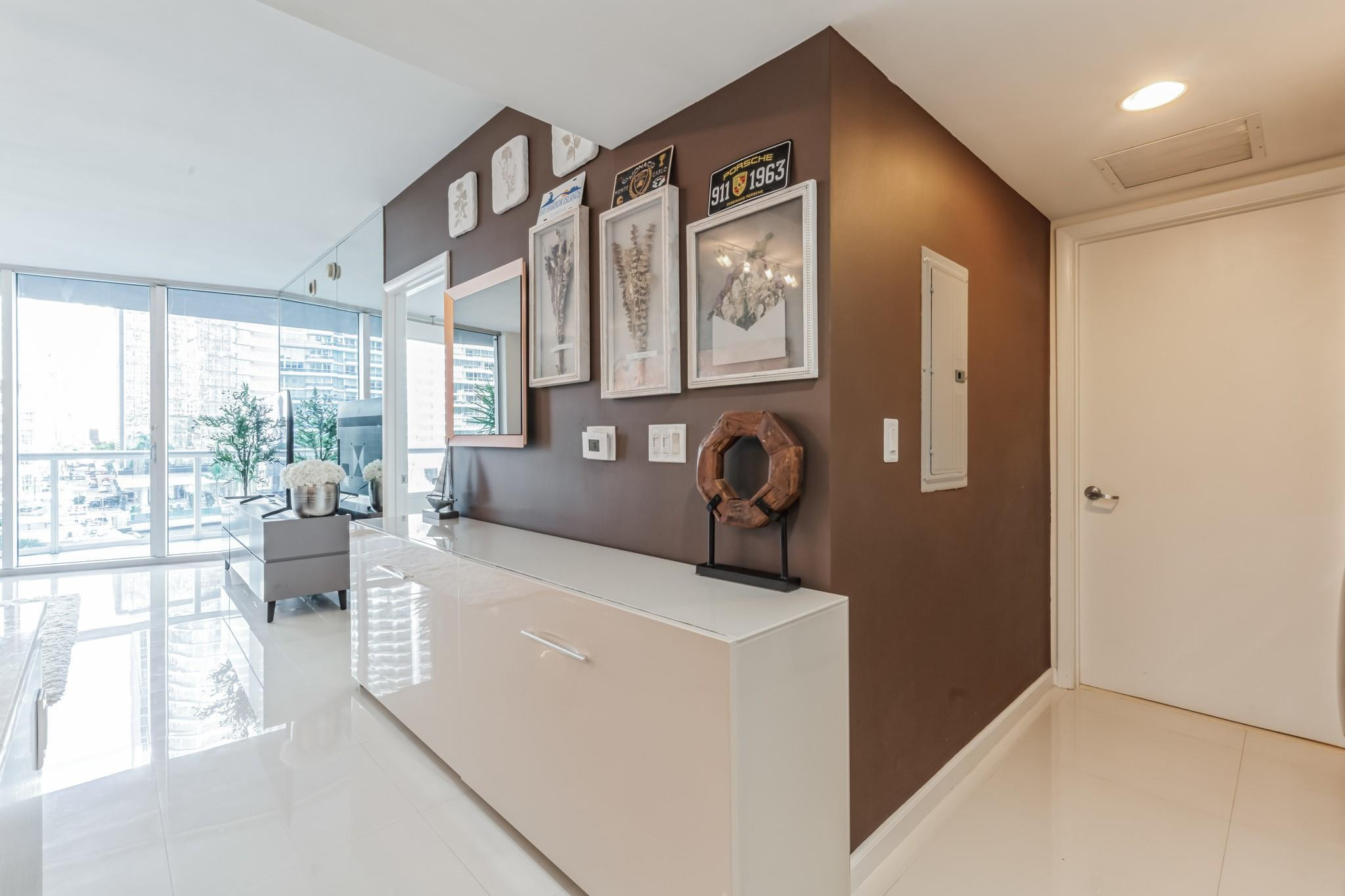 475 BRICKELL #512, Miami FL 33131