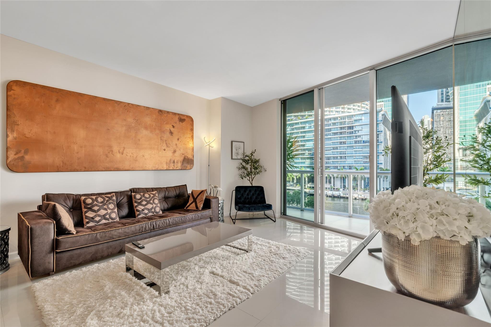 475 BRICKELL #512, Miami FL 33131