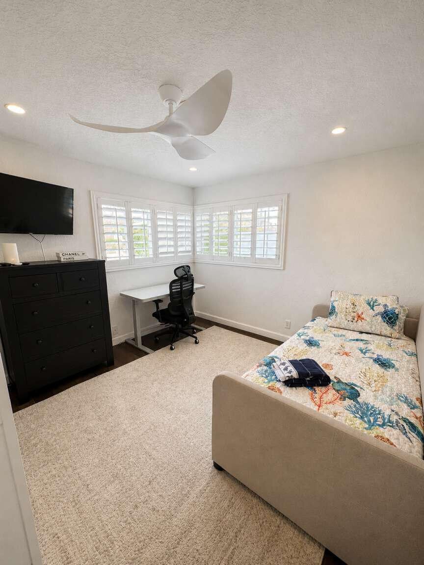 918 SE 15TH, Deerfield Beach FL 33441