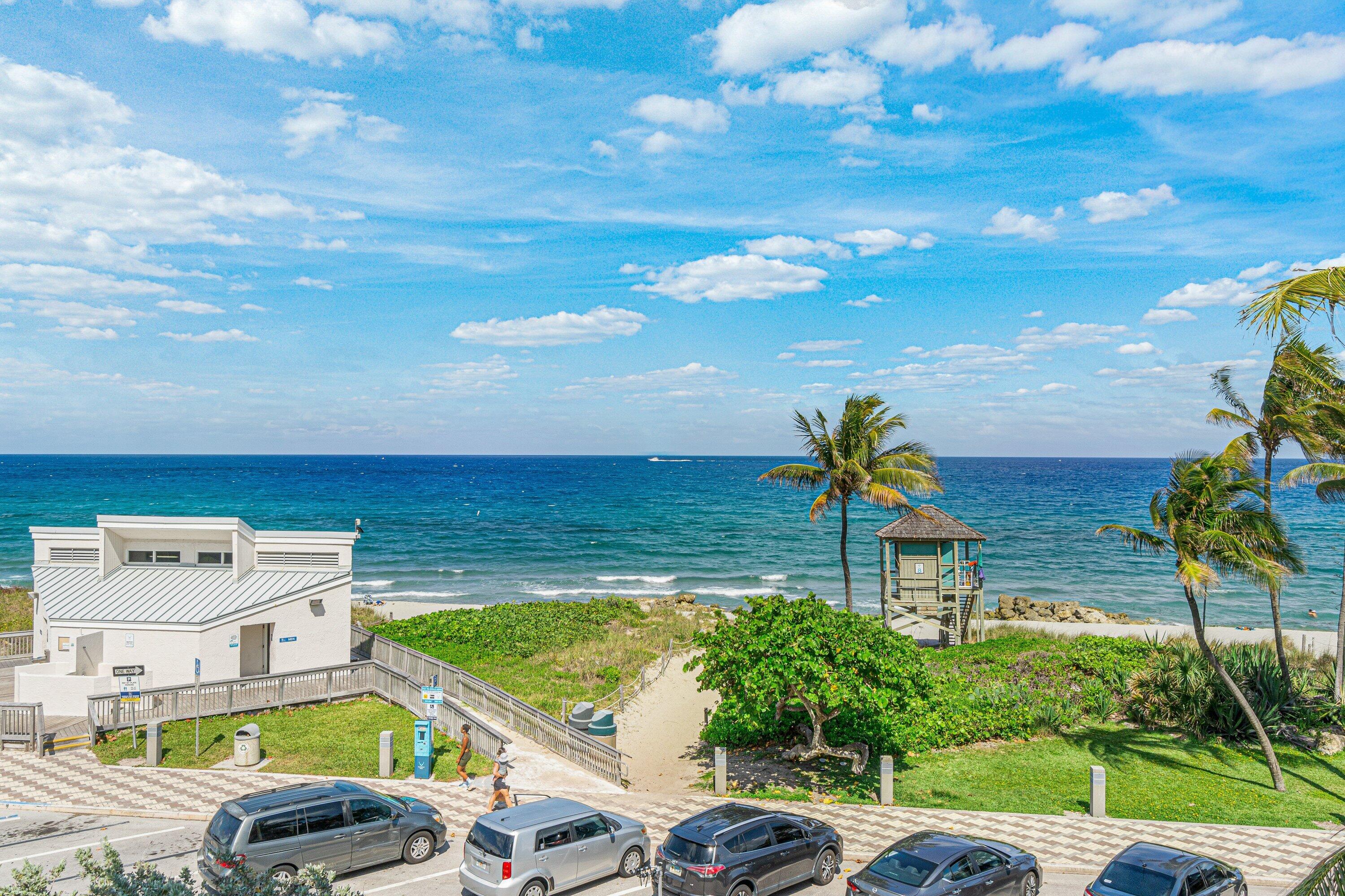 701 SE 21st #301, Deerfield Beach FL 33441