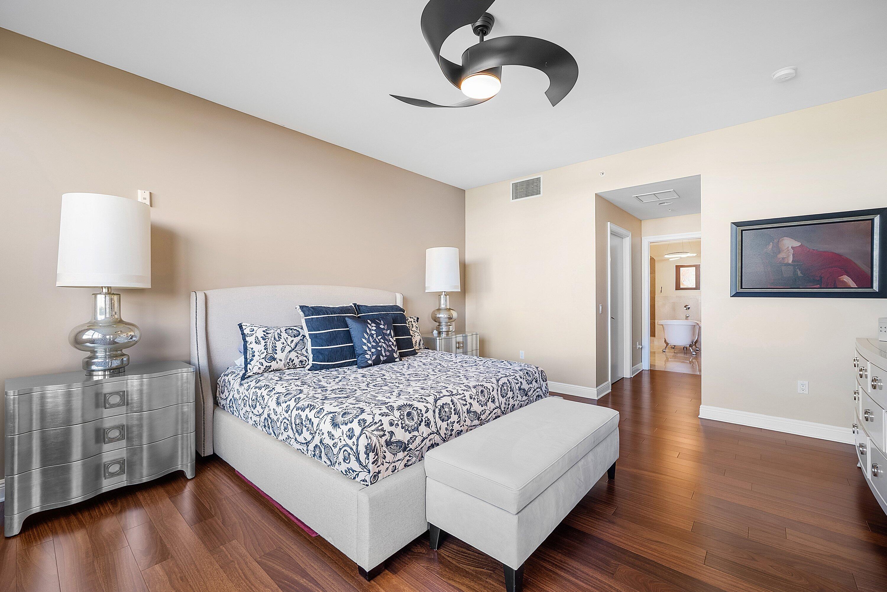701 SE 21st #301, Deerfield Beach FL 33441