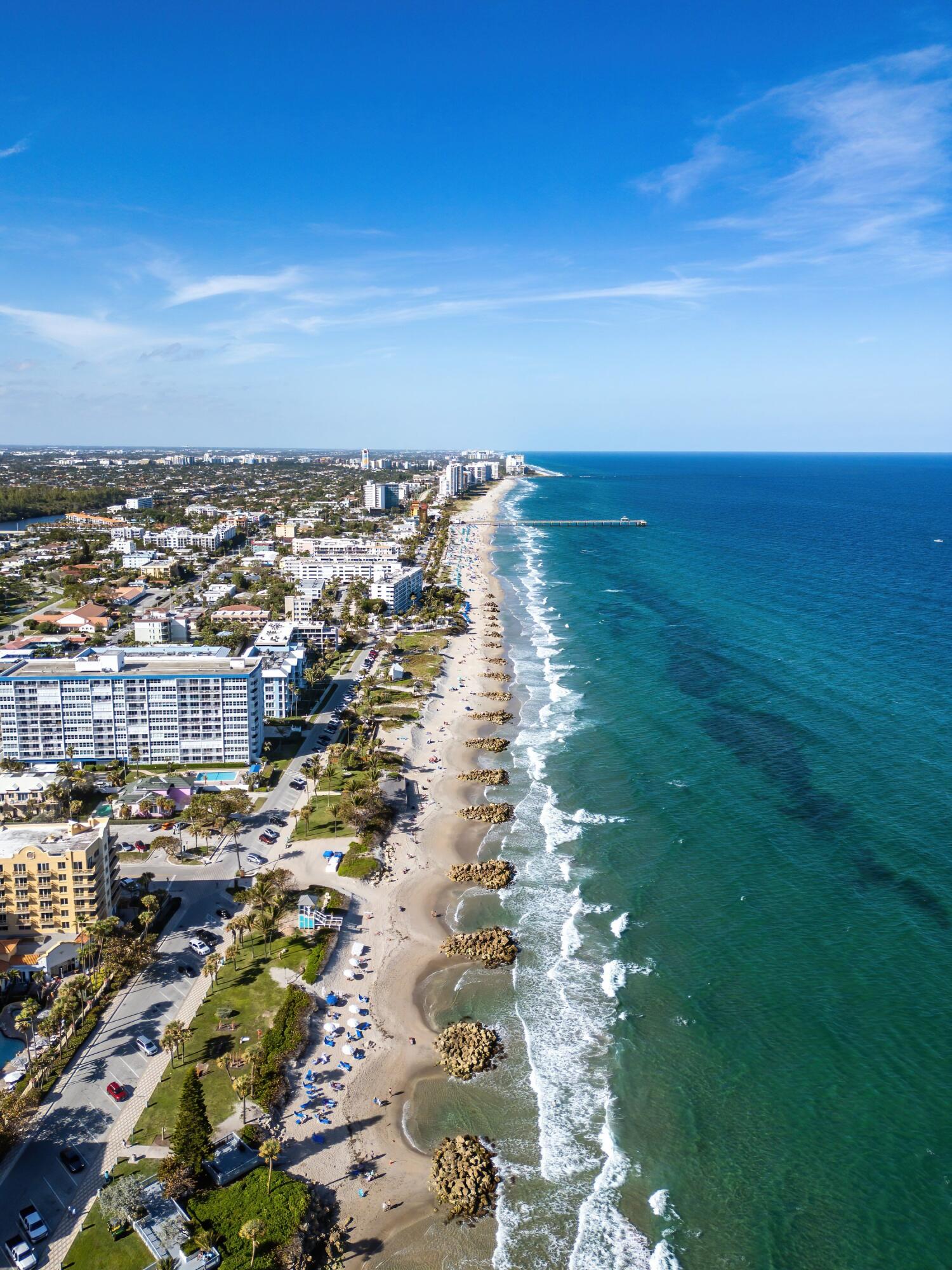 701 SE 21st #301, Deerfield Beach FL 33441