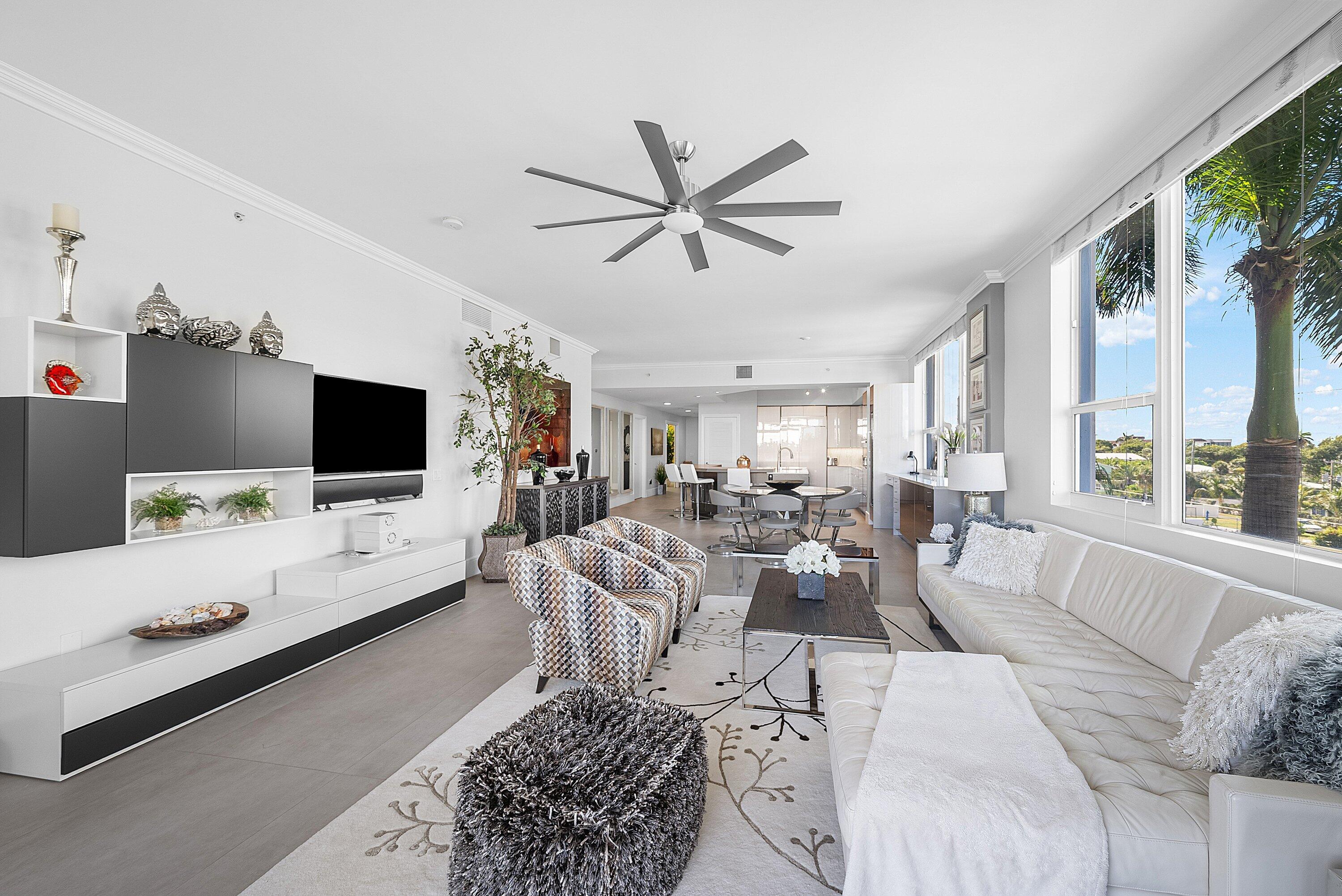 701 SE 21st #301, Deerfield Beach FL 33441