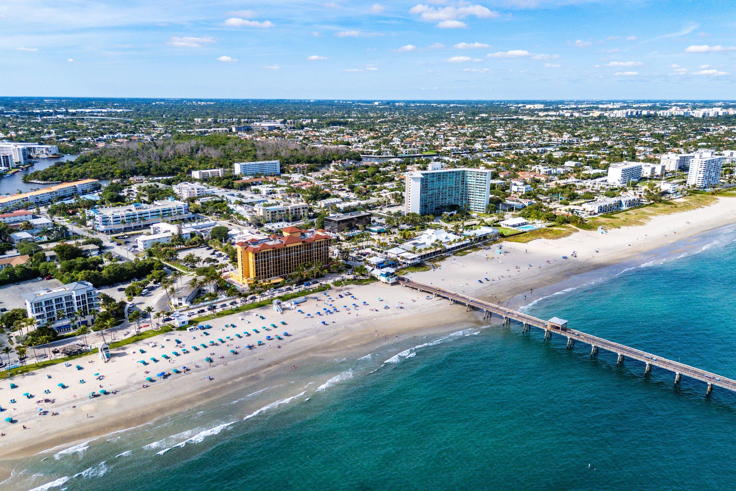 701 SE 21st #301, Deerfield Beach FL 33441