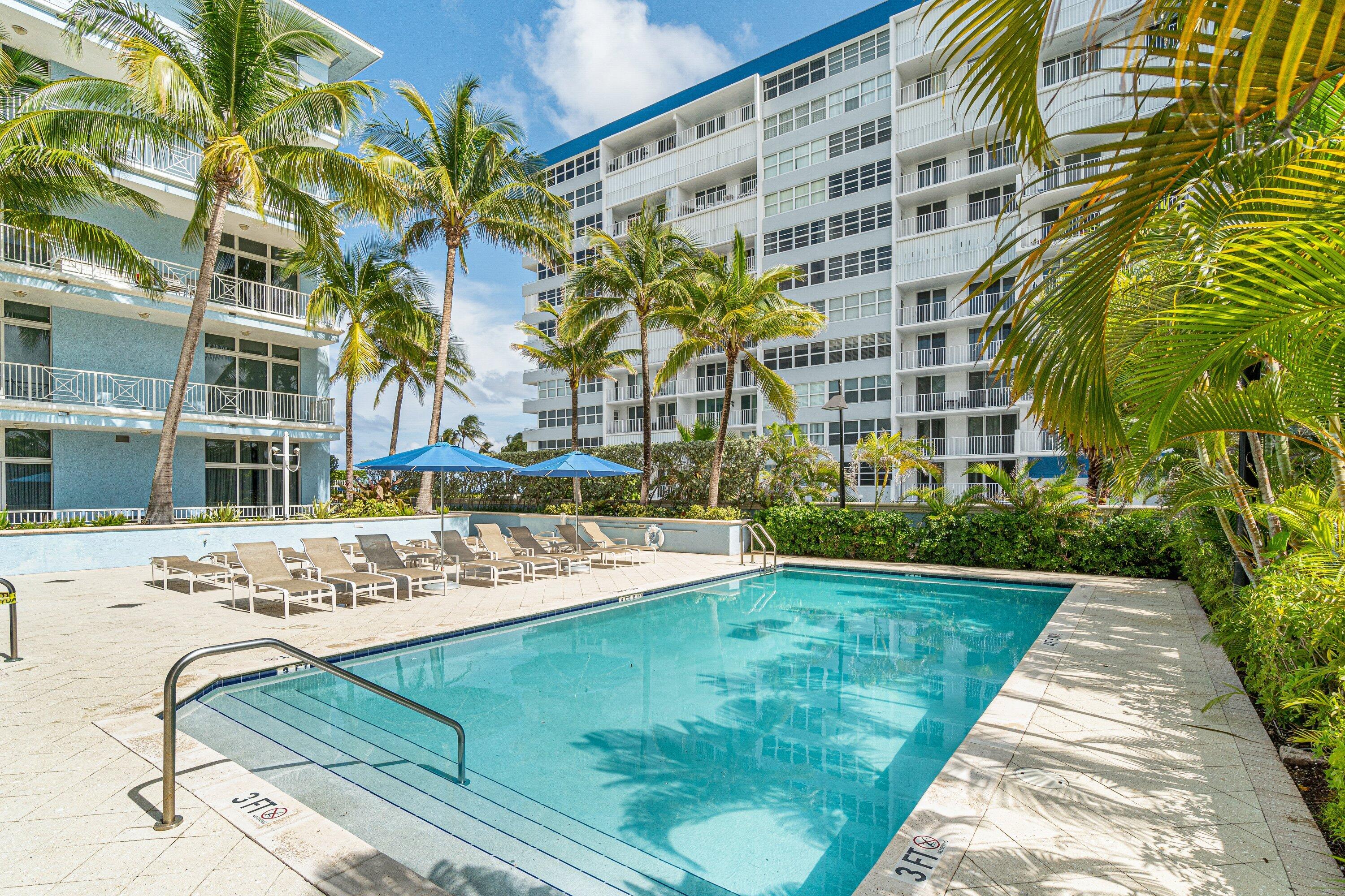 701 SE 21st #301, Deerfield Beach FL 33441
