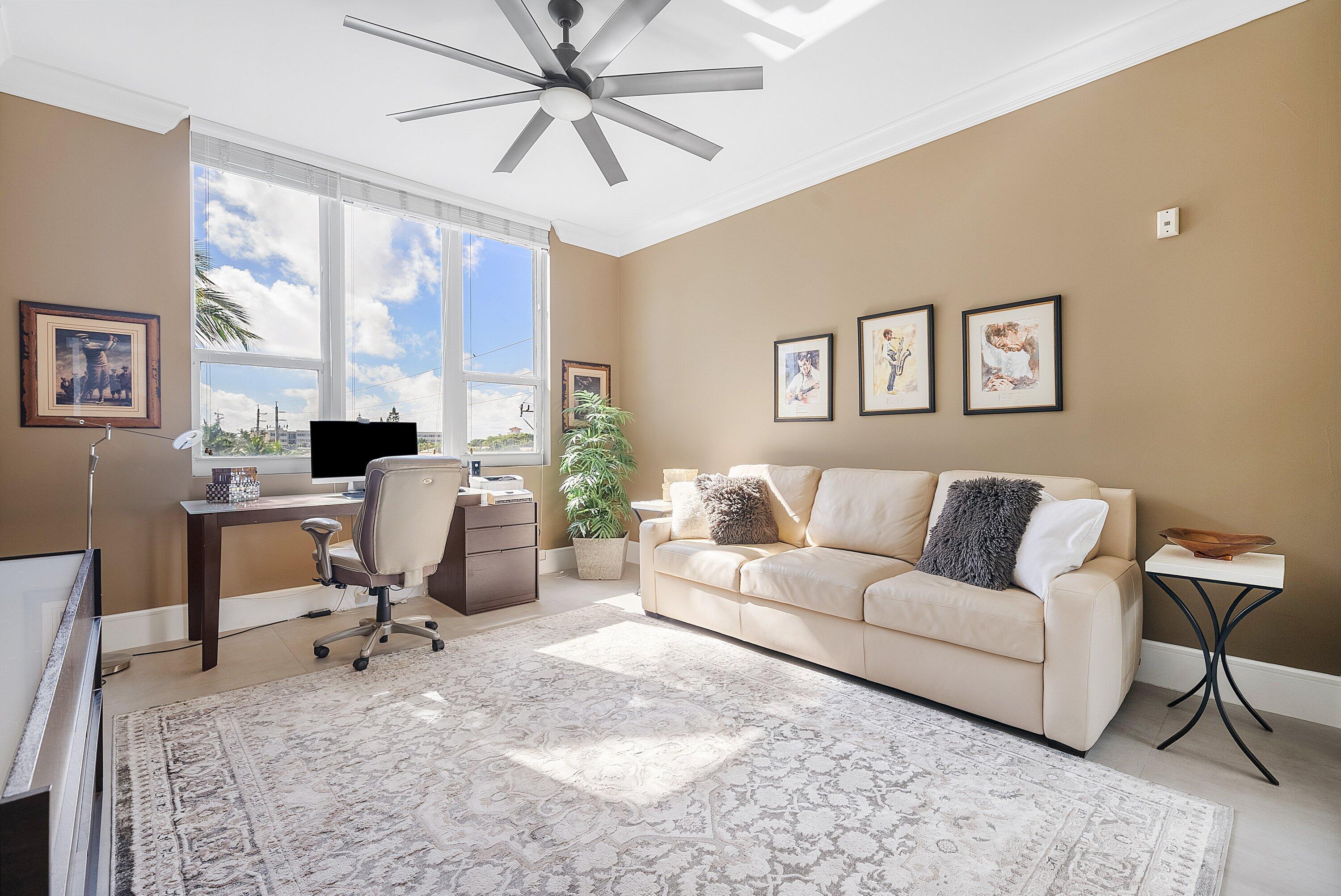 701 SE 21st #301, Deerfield Beach FL 33441