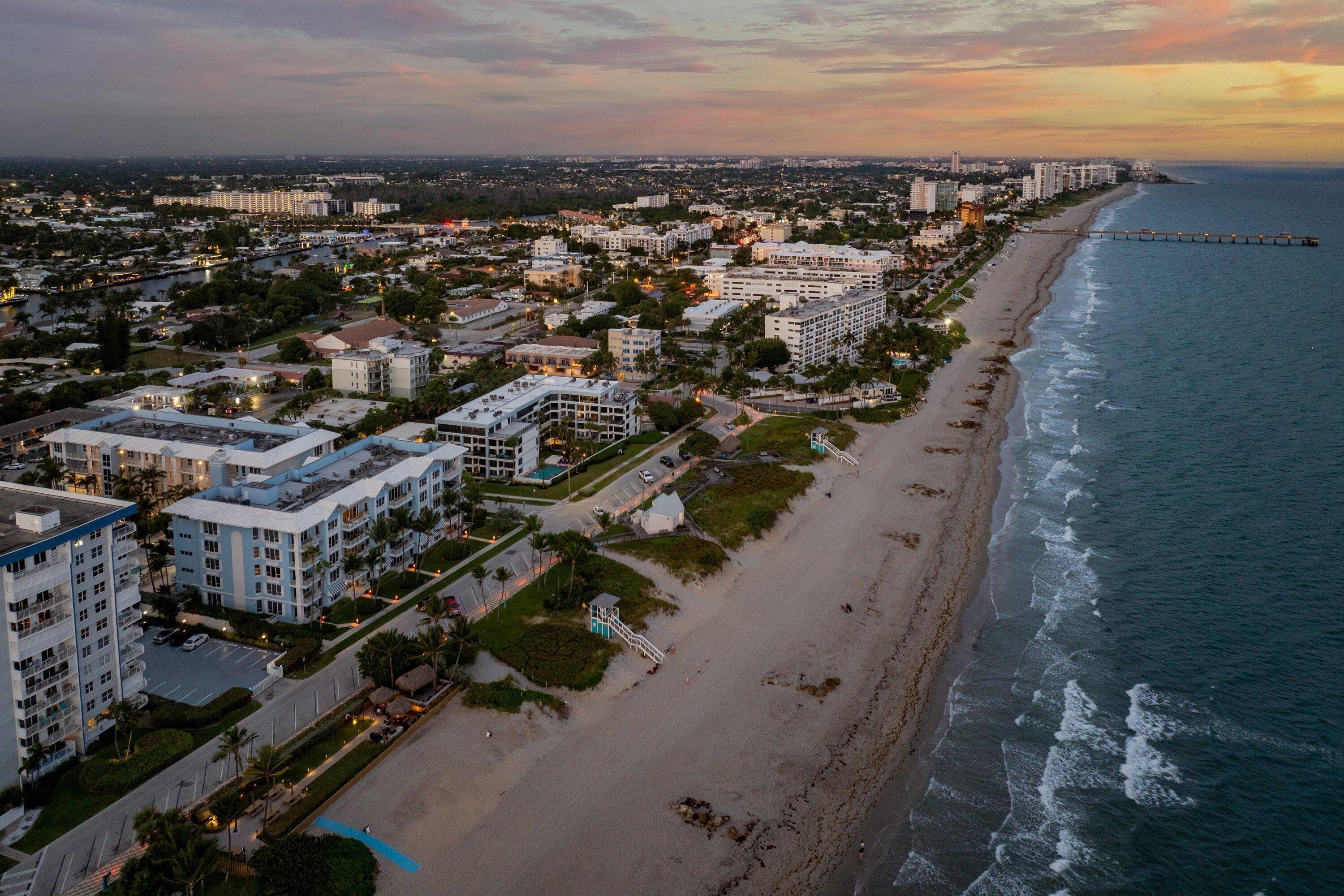 701 SE 21st #301, Deerfield Beach FL 33441