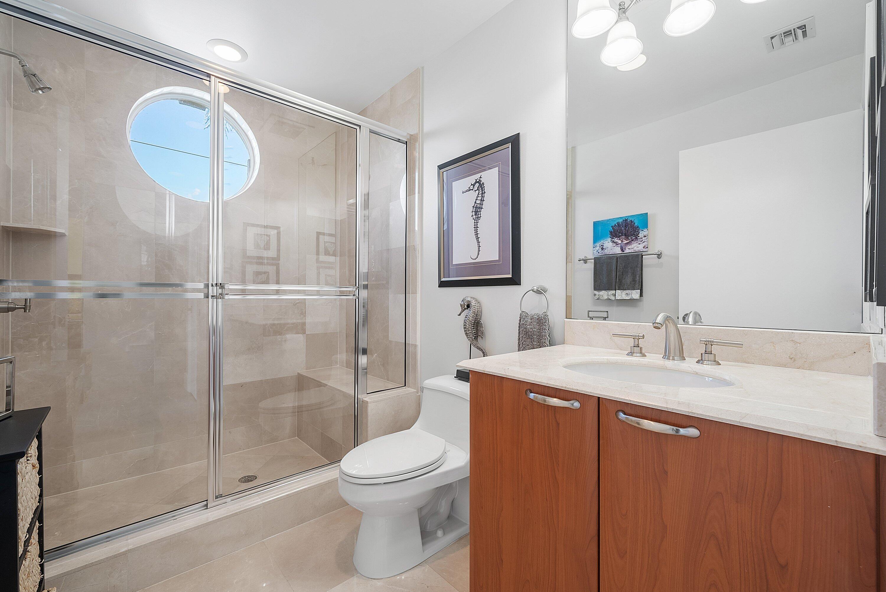 701 SE 21st #301, Deerfield Beach FL 33441