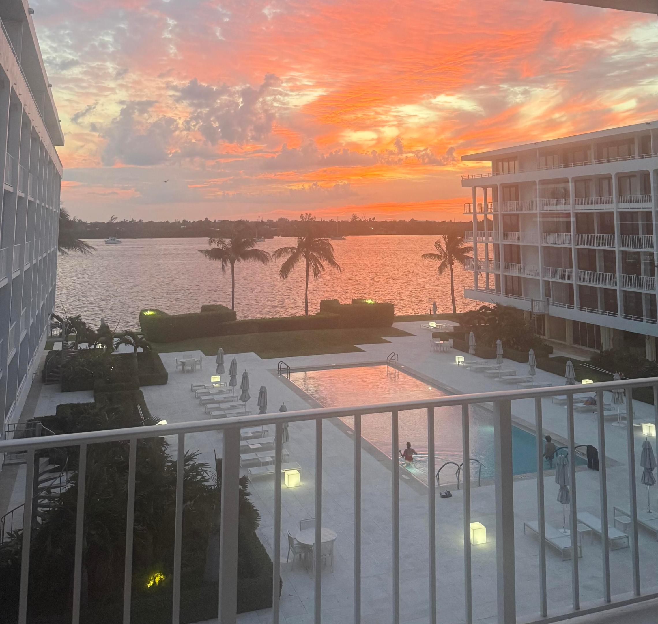 2784 S OCEAN #301E, Palm Beach FL 33480