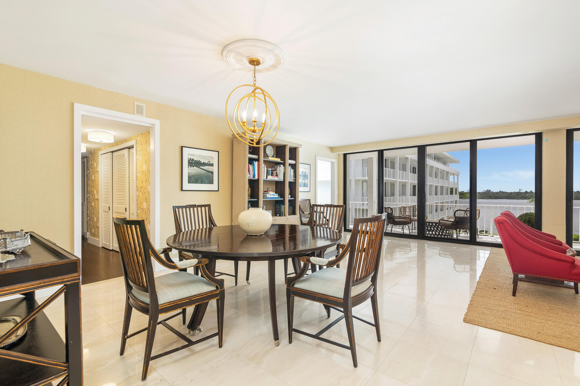 2784 S OCEAN #301E, Palm Beach FL 33480