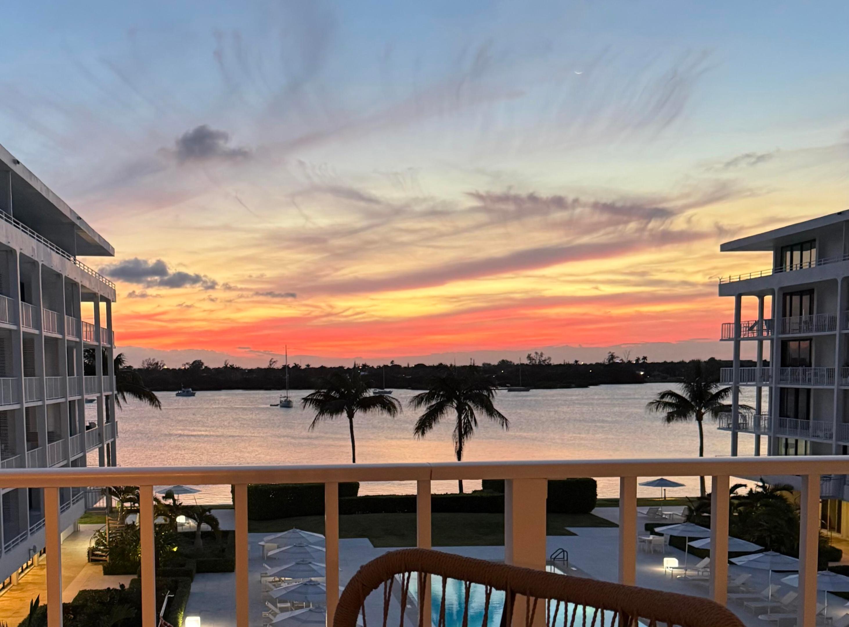2784 S OCEAN #301E, Palm Beach FL 33480