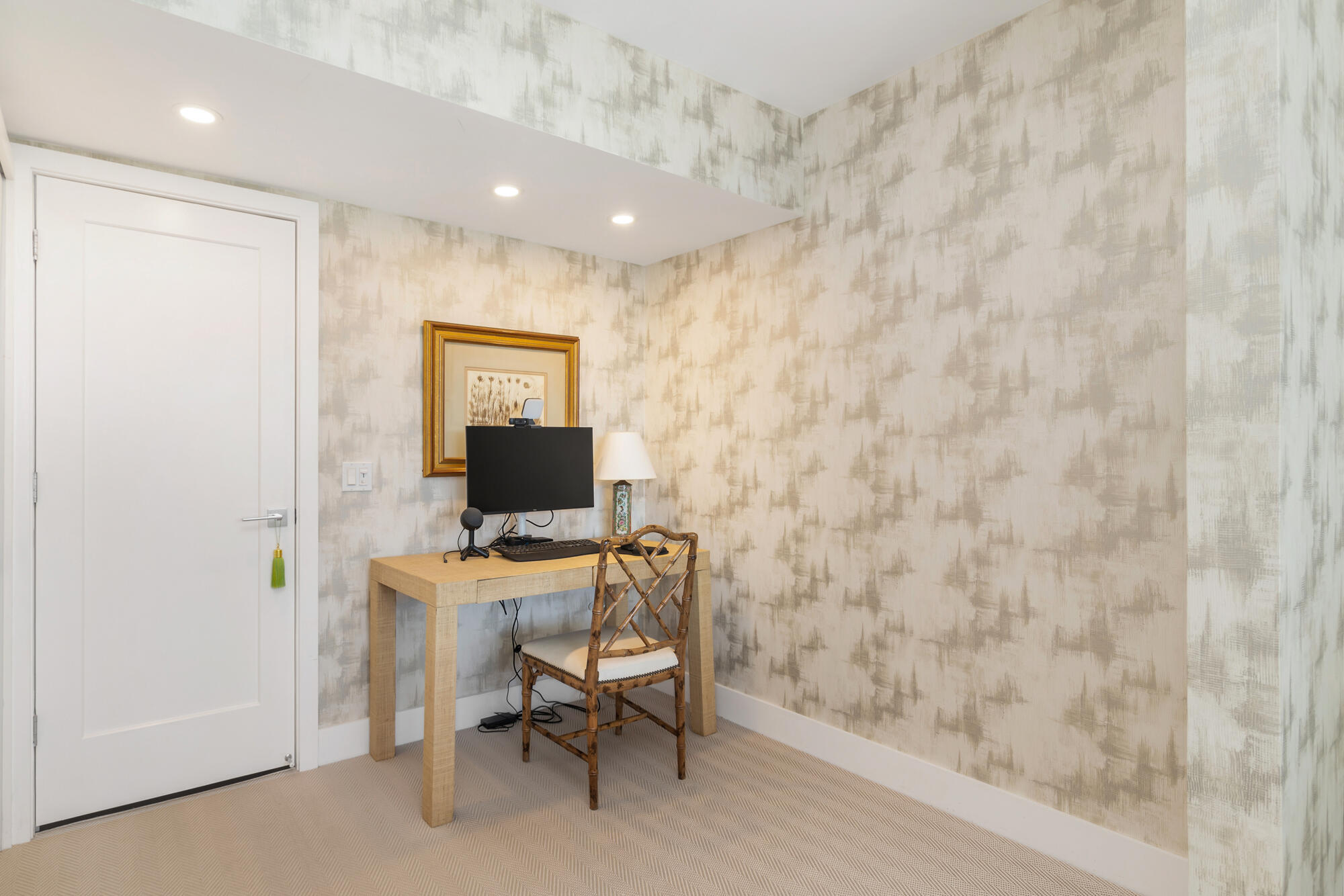 2784 S OCEAN #301E, Palm Beach FL 33480