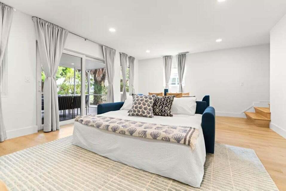 1218 Surf, Singer Island FL 33404