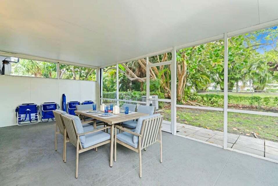 1218 Surf, Singer Island FL 33404