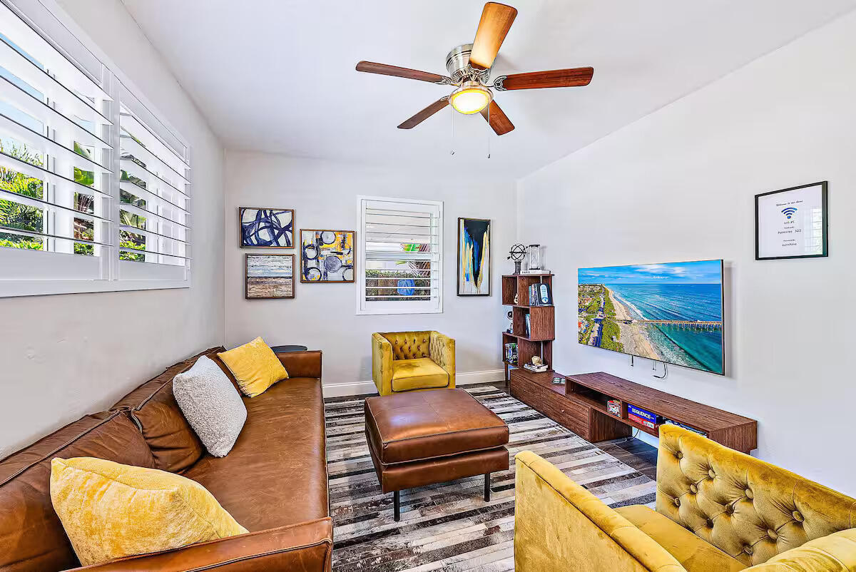 322 Maddock, West Palm Beach FL 33405