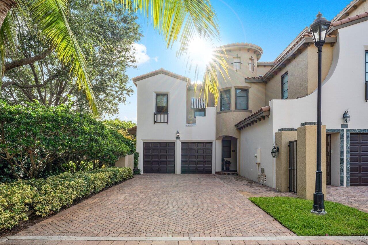 910 VIA VILLAGIO, Hypoluxo FL 33462