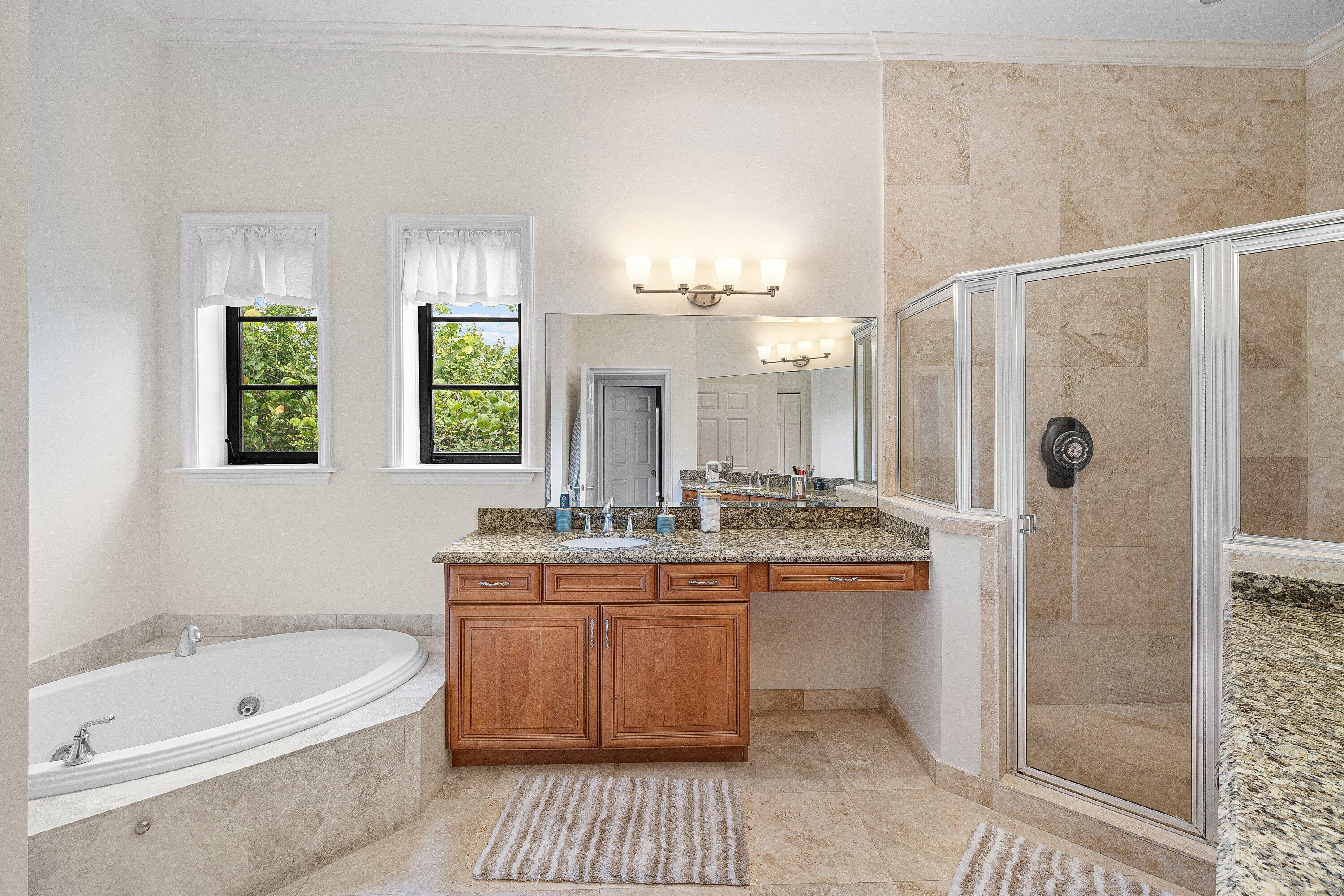 910 VIA VILLAGIO, Hypoluxo FL 33462
