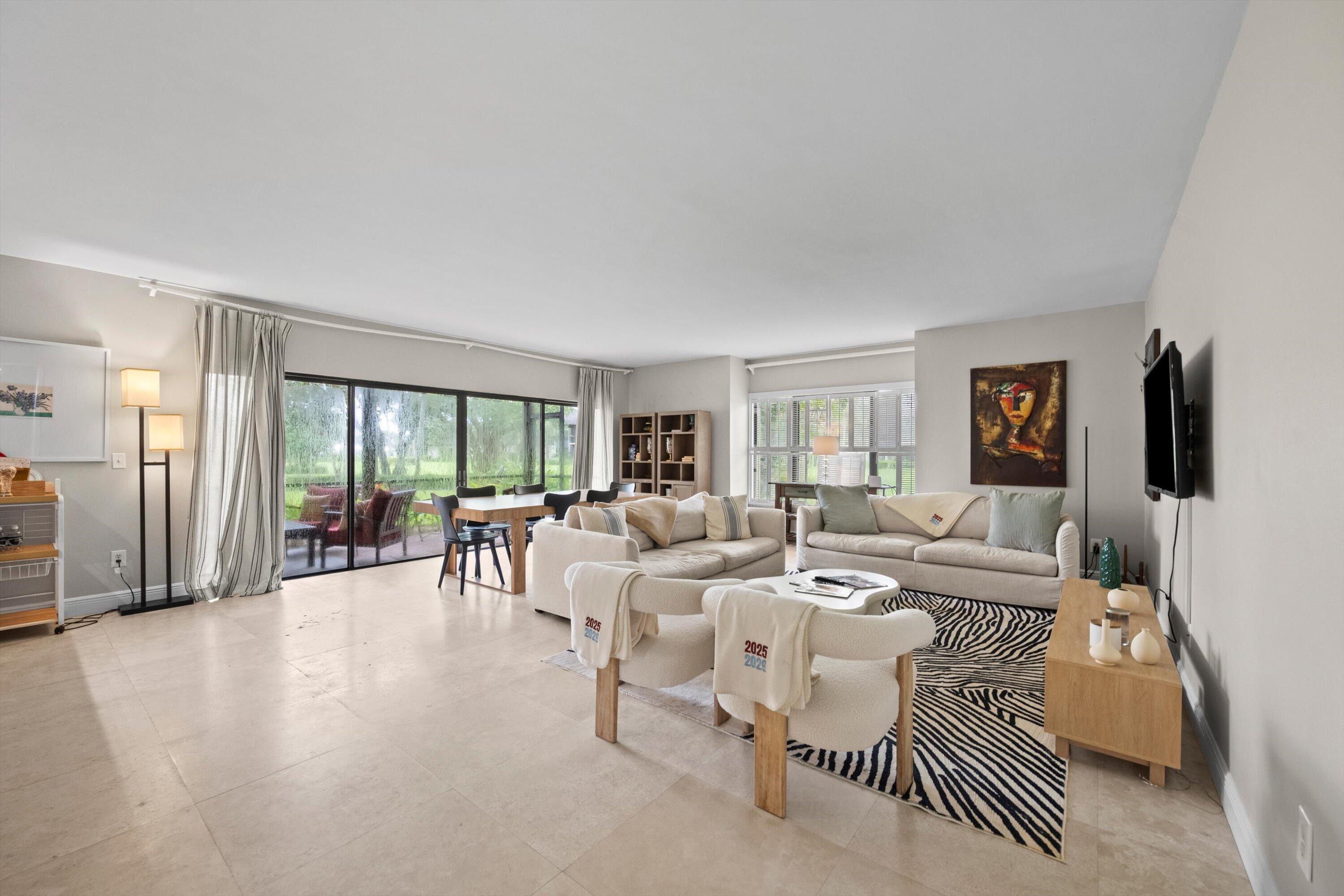 13329 Polo Club #105, Wellington FL 33414