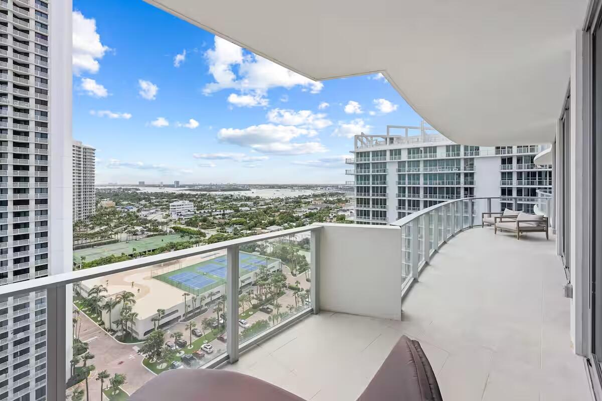 3100 N Ocean #H1707, Singer Island FL 33404
