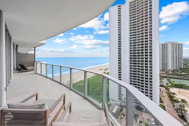 3100 N Ocean #H1707, Singer Island FL 33404