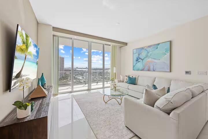 3100 N Ocean #H1707, Singer Island FL 33404