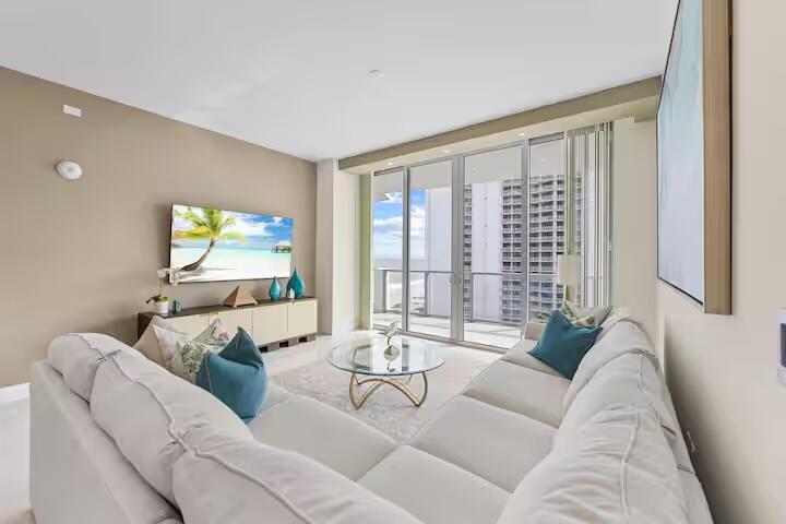 3100 N Ocean #H1707, Singer Island FL 33404