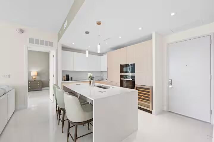 3100 N Ocean #H1707, Singer Island FL 33404