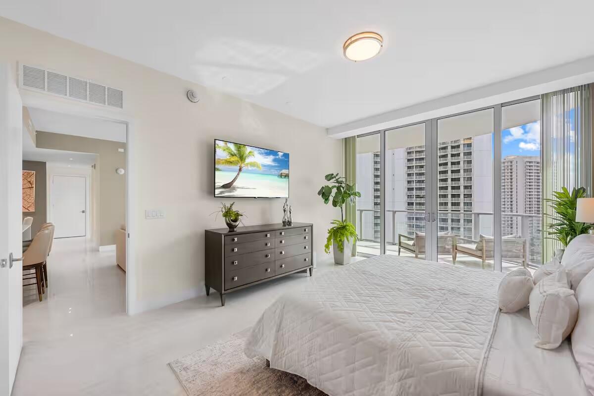 3100 N Ocean #H1707, Singer Island FL 33404