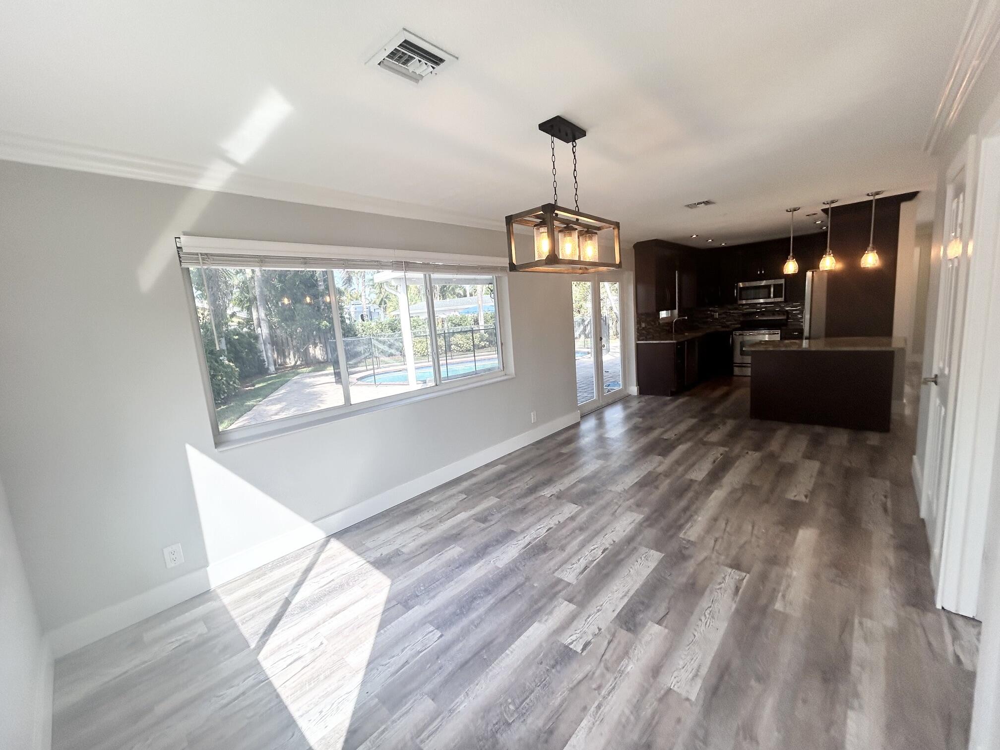 328 SE 6TH, Deerfield Beach FL 33441