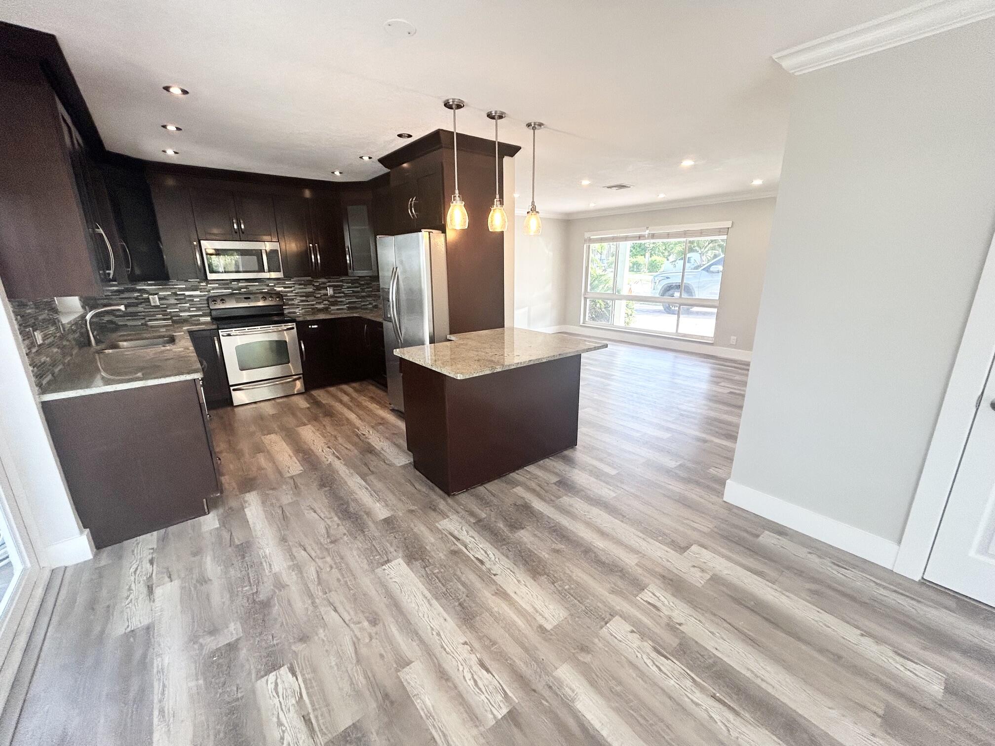 328 SE 6TH, Deerfield Beach FL 33441