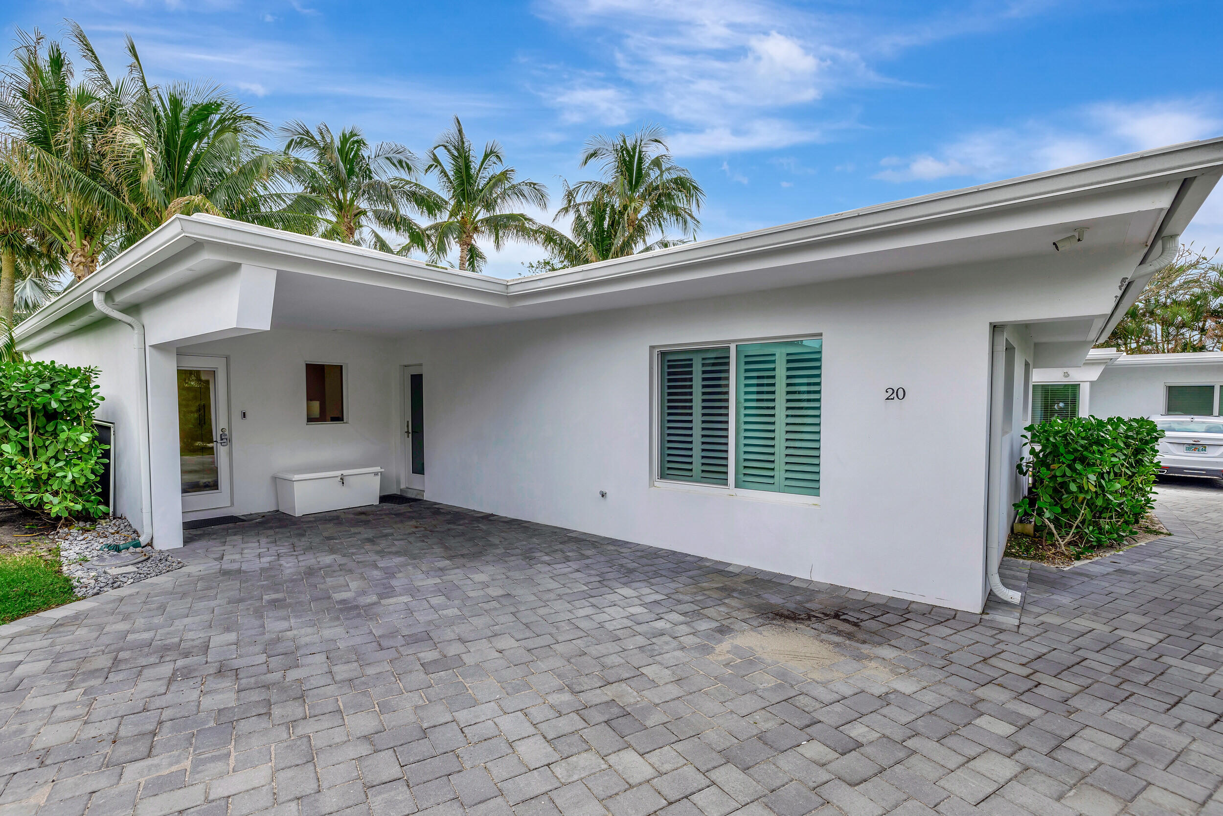 1212 HILLSBORO MILE #20, Hillsboro Beach FL 33062