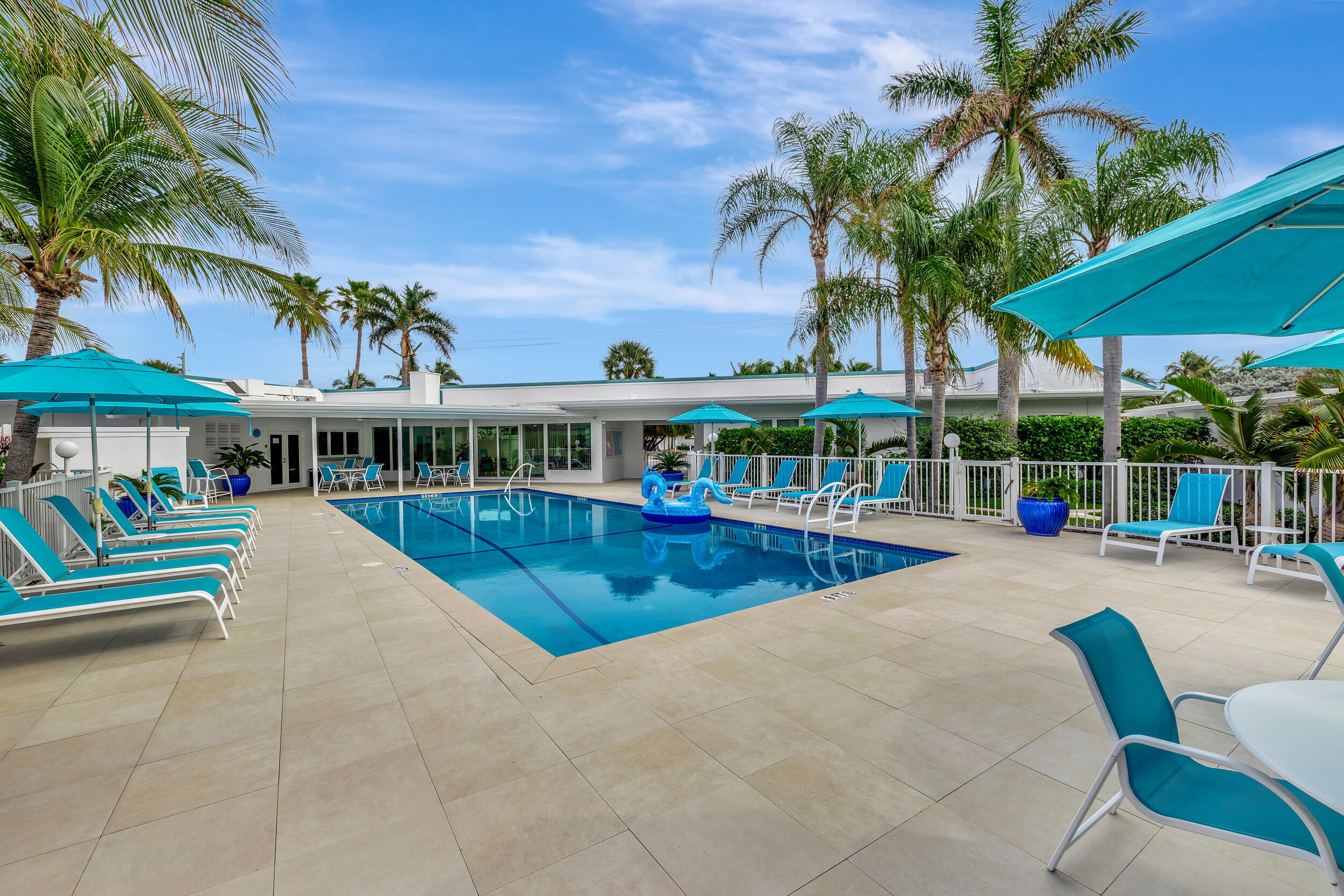 1212 HILLSBORO MILE #20, Hillsboro Beach FL 33062