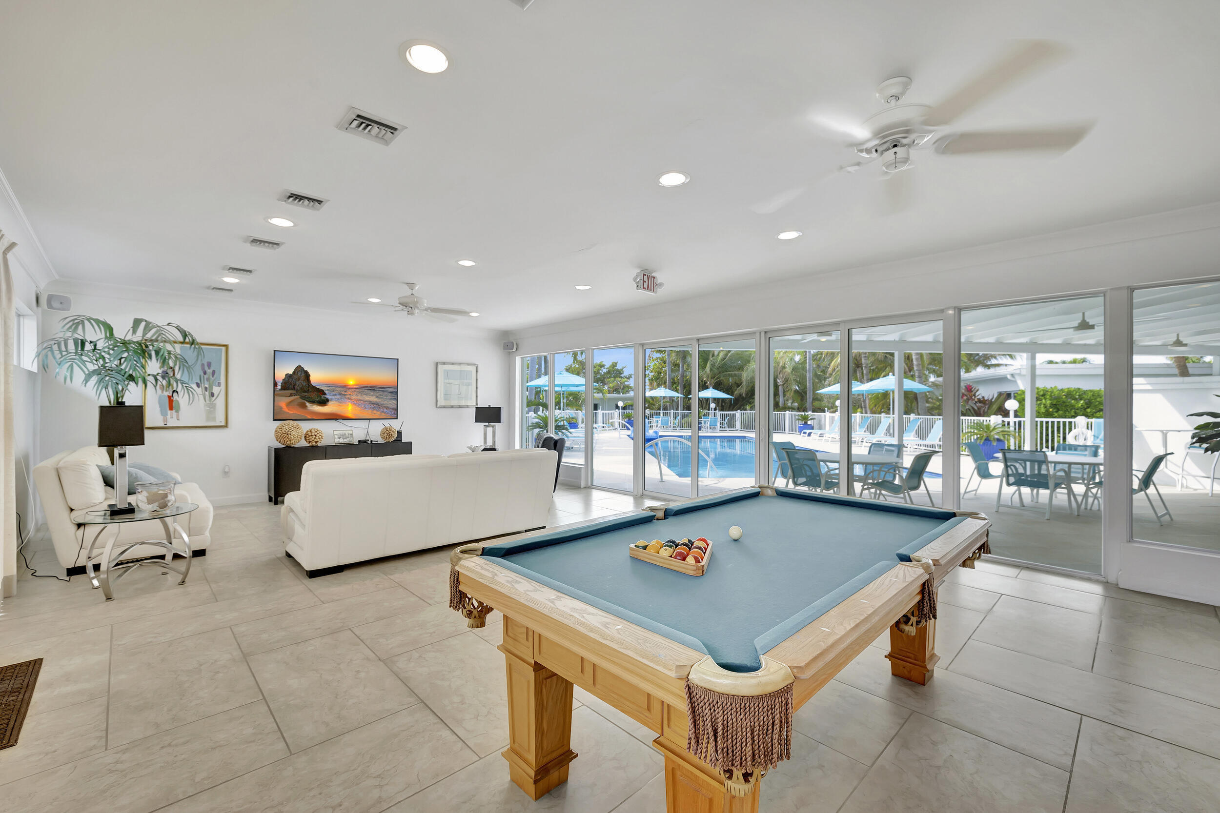 1212 HILLSBORO MILE #20, Hillsboro Beach FL 33062