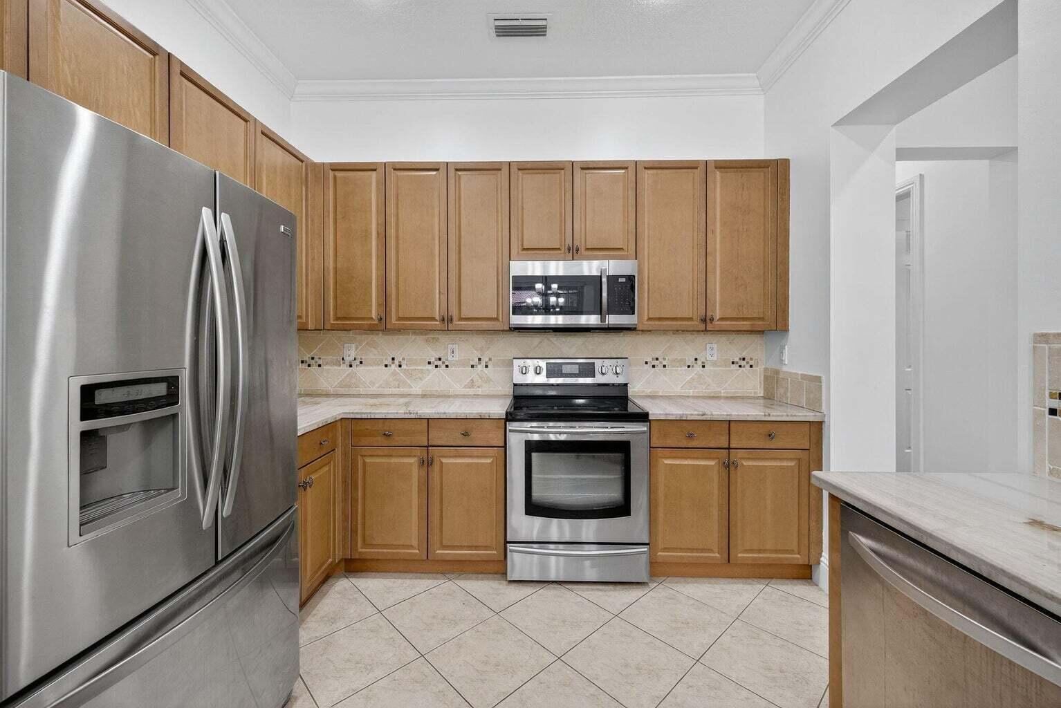 6072 NW 116TH, Coral Springs FL 33076