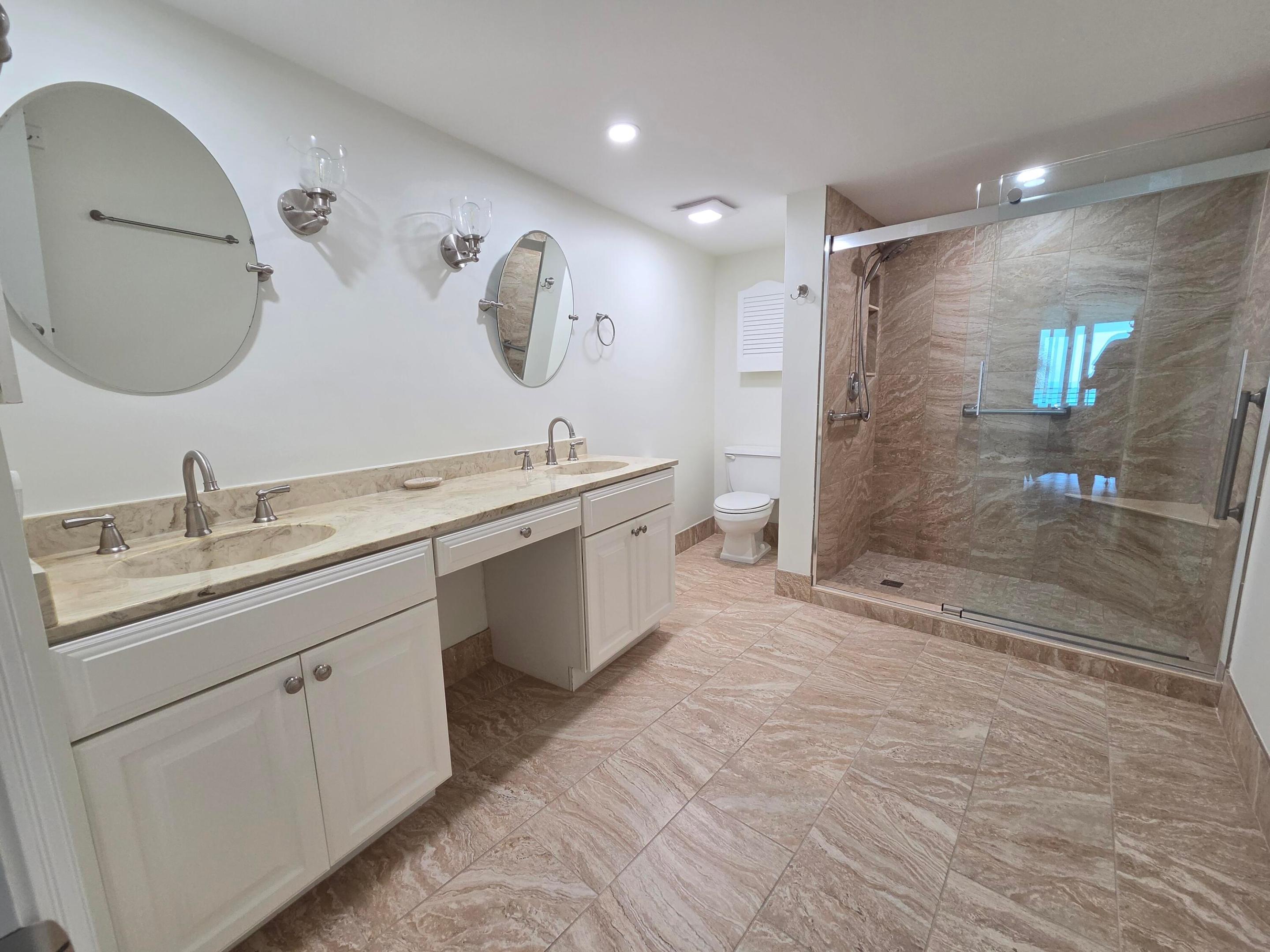 1357 NE OCEAN #304, Stuart FL 34996