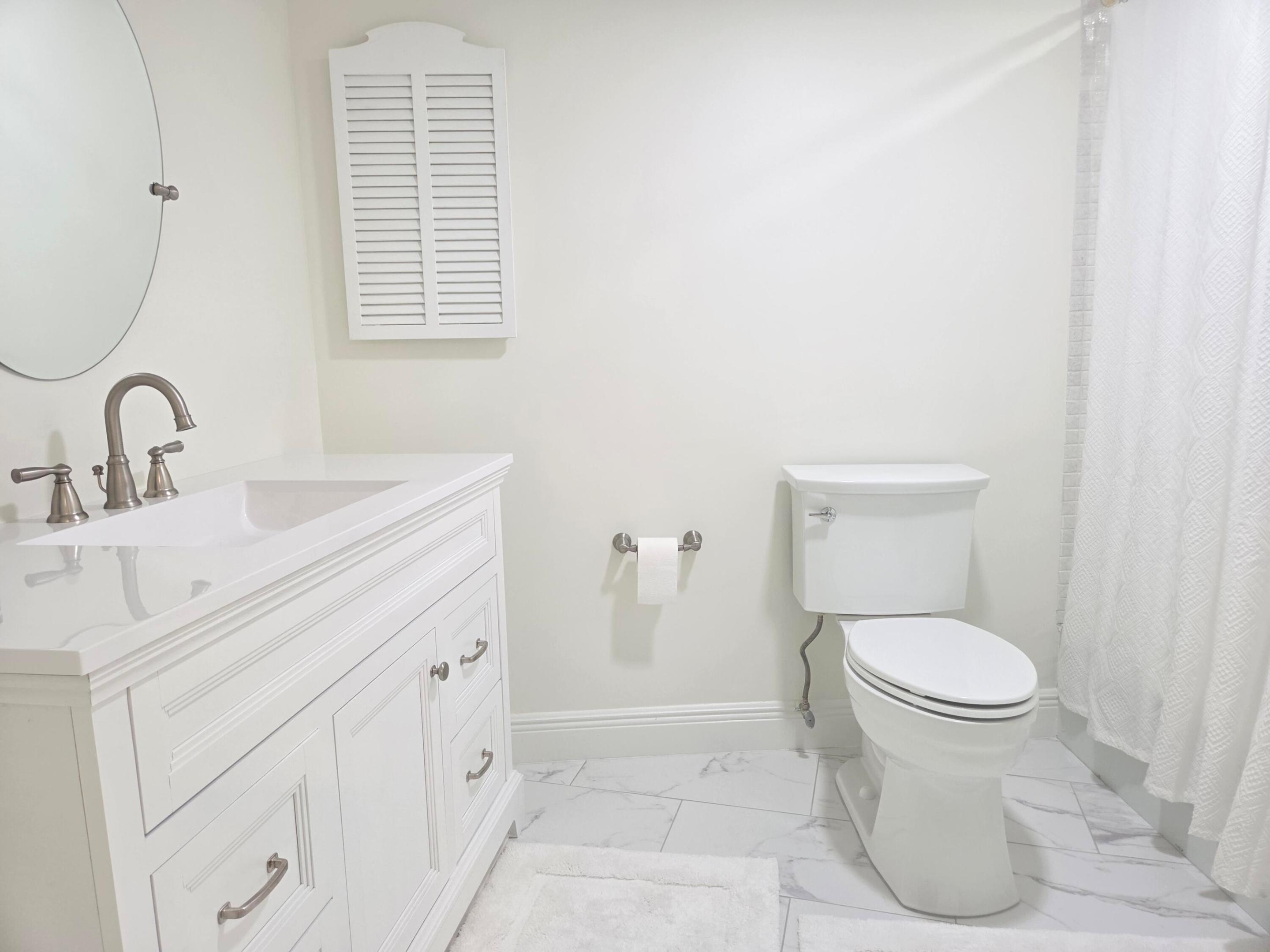 1357 NE OCEAN #304, Stuart FL 34996