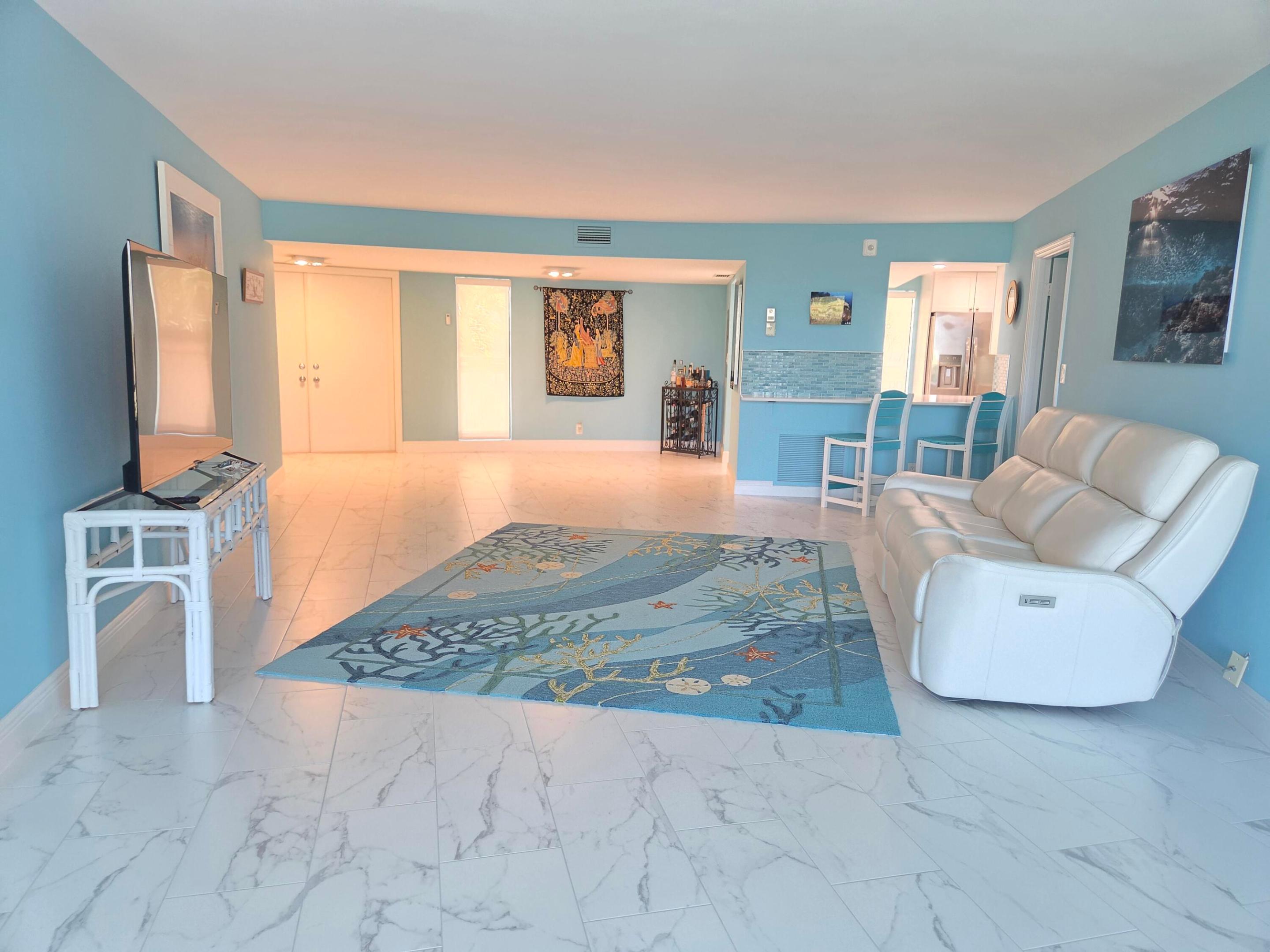 1357 NE OCEAN #304, Stuart FL 34996