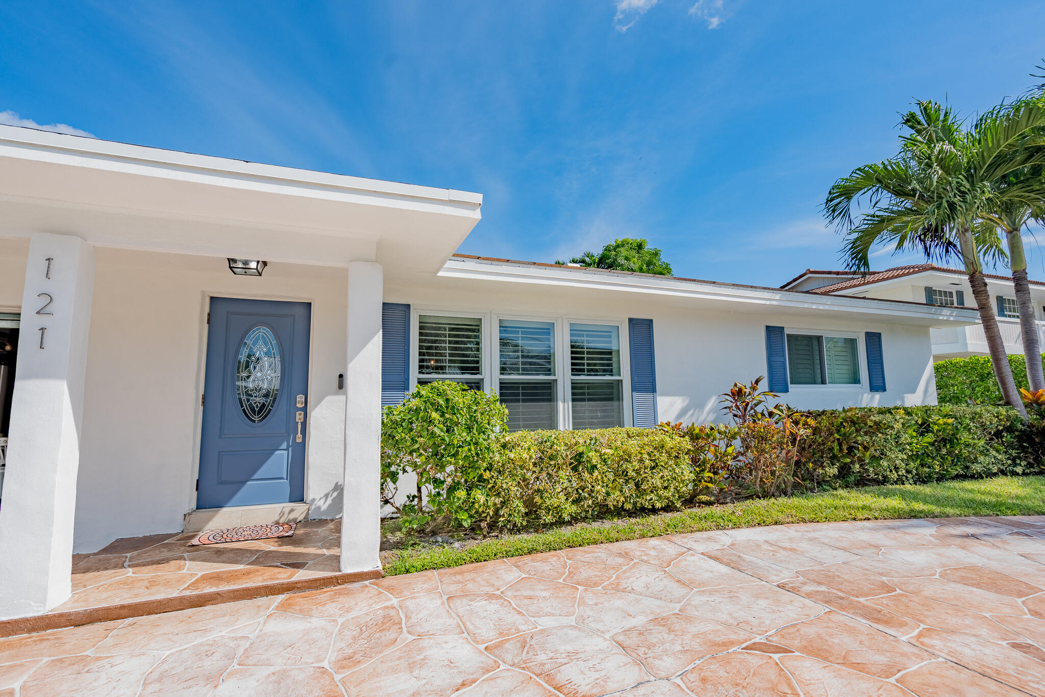 121 TACOMA, Palm Beach Shores FL 33404