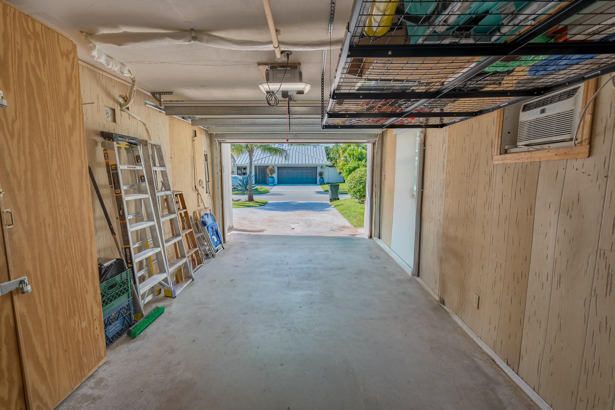 121 TACOMA, Palm Beach Shores FL 33404