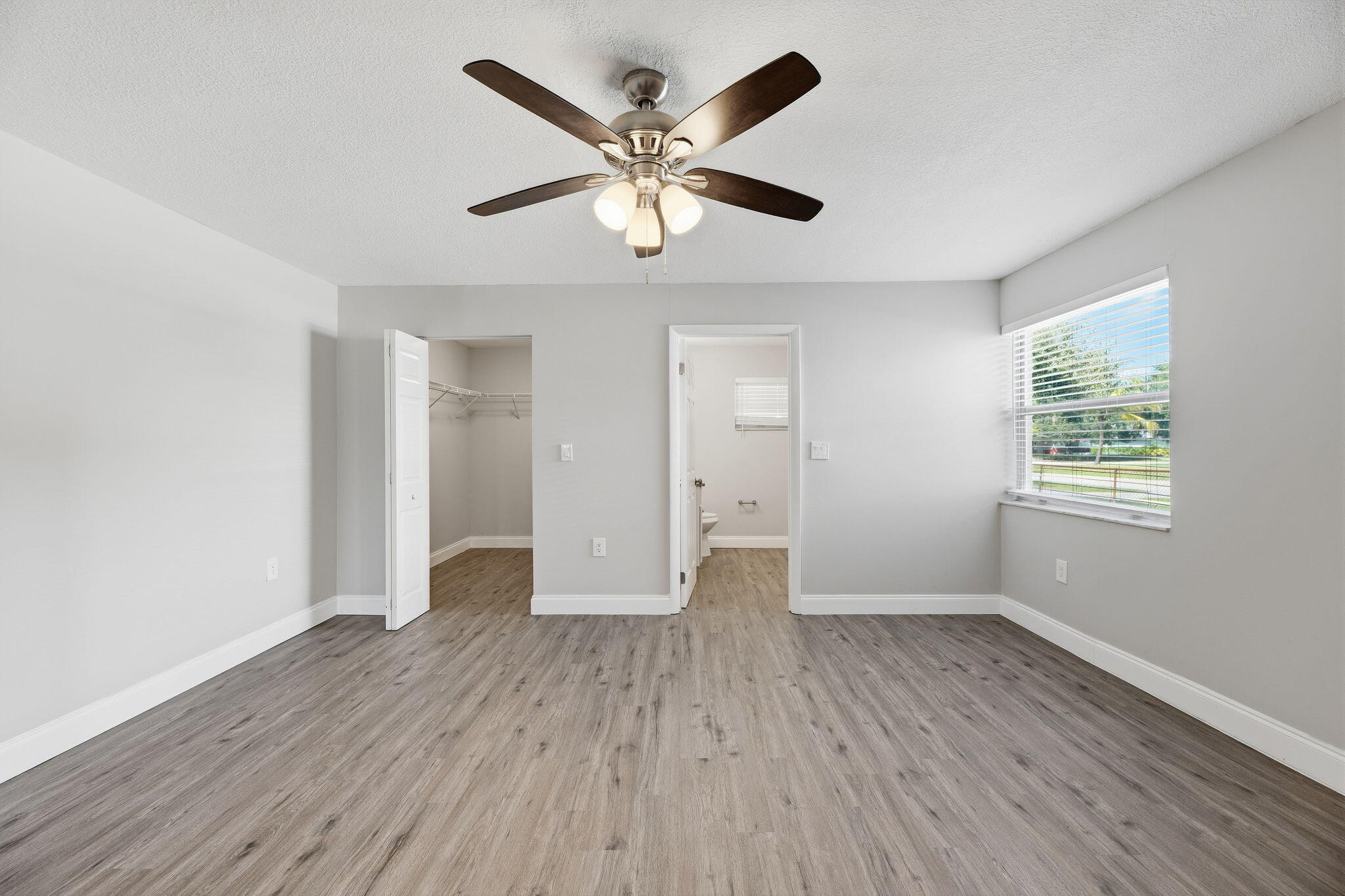 207 BAYBERRY, Lake Park FL 33403