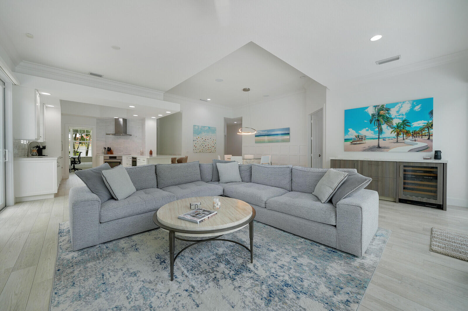 615 Rosa, Palm Beach Gardens FL 33410