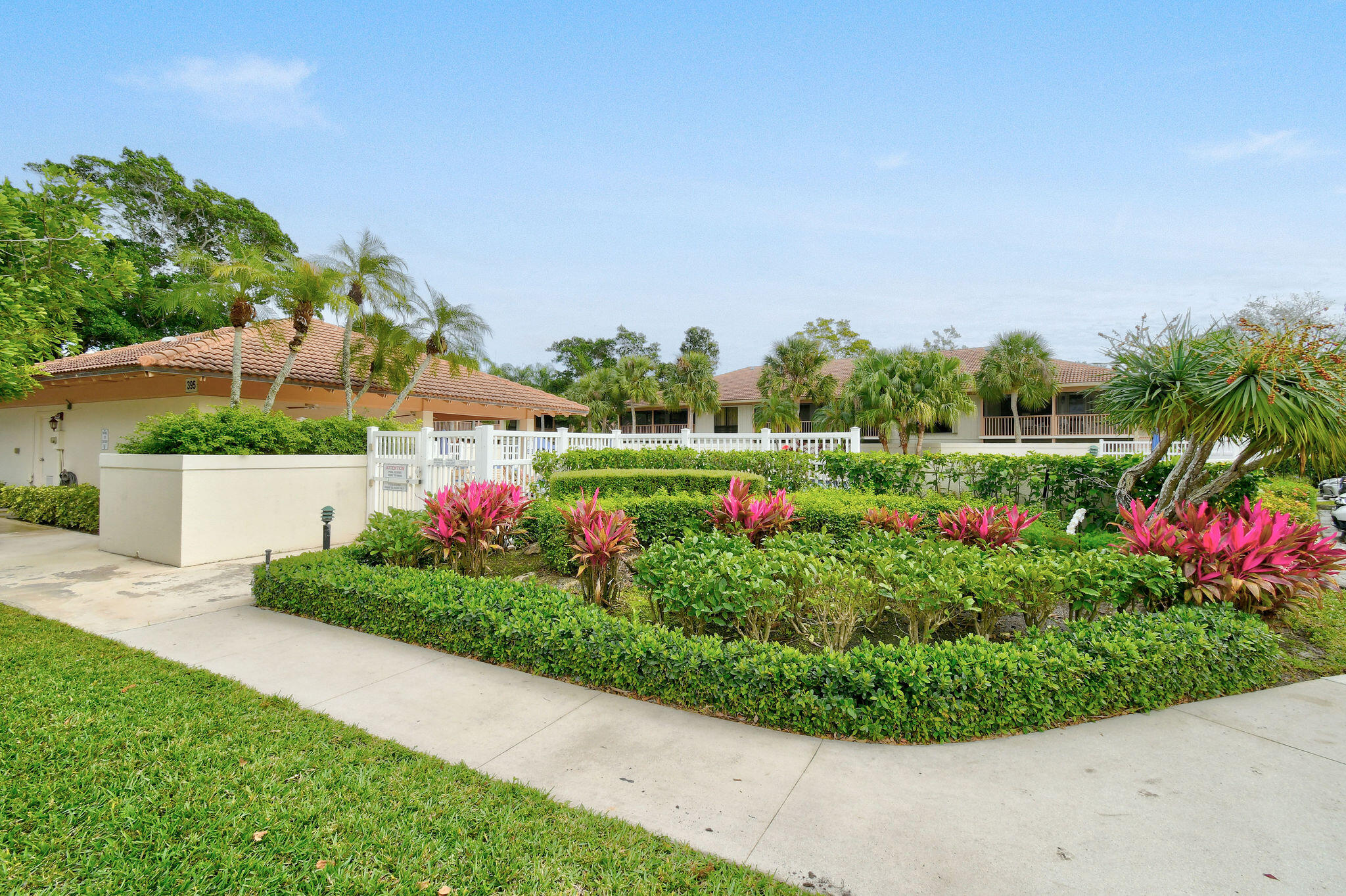 407 BRACKENWOOD, Palm Beach Gardens FL 33418