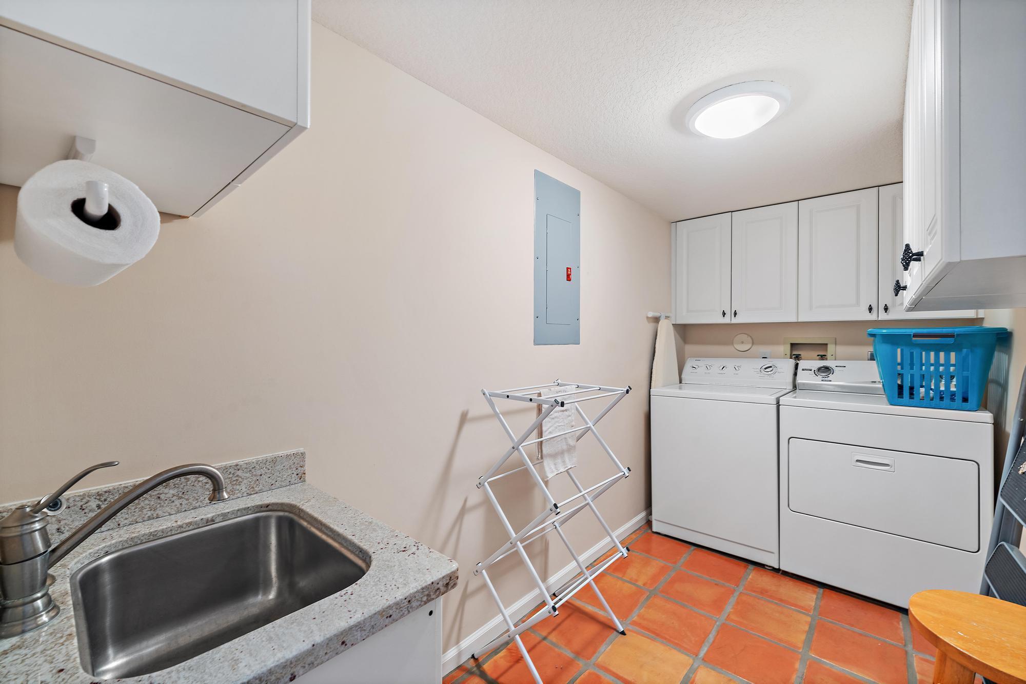 3881 Back Bay #220, Jupiter FL 33477