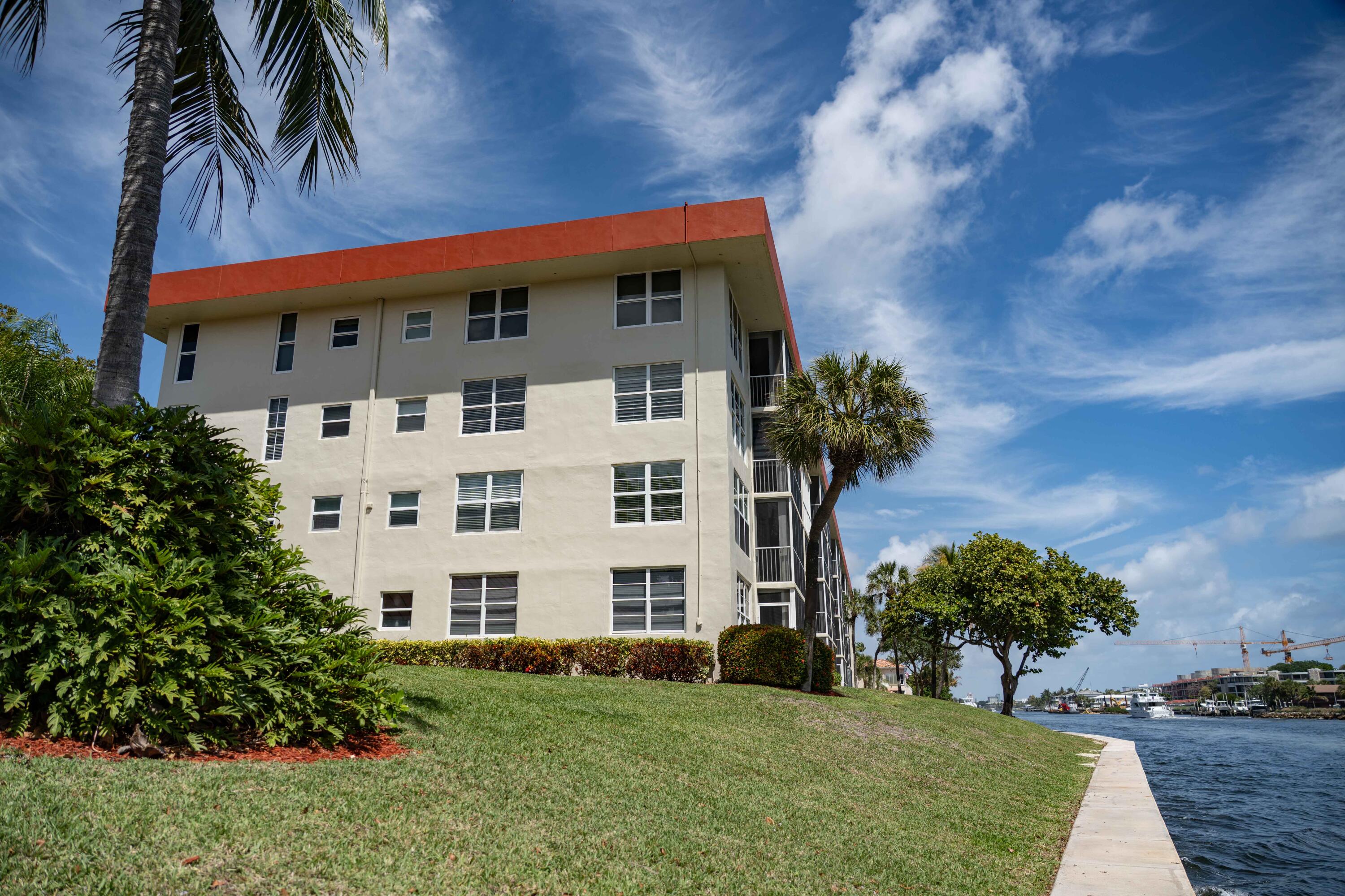 3180 NE 48TH #309, Lighthouse Point FL 33064