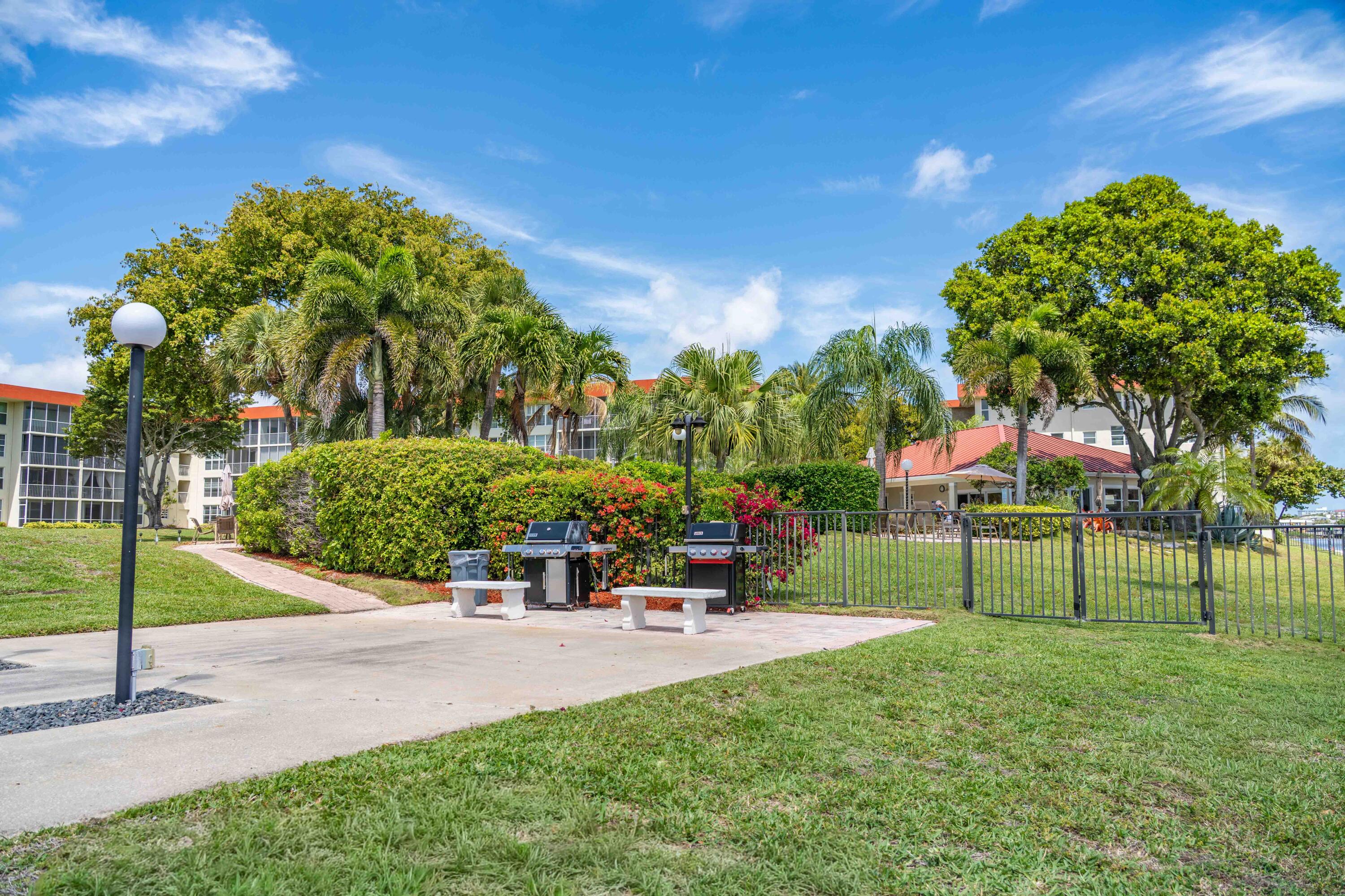3180 NE 48TH #309, Lighthouse Point FL 33064