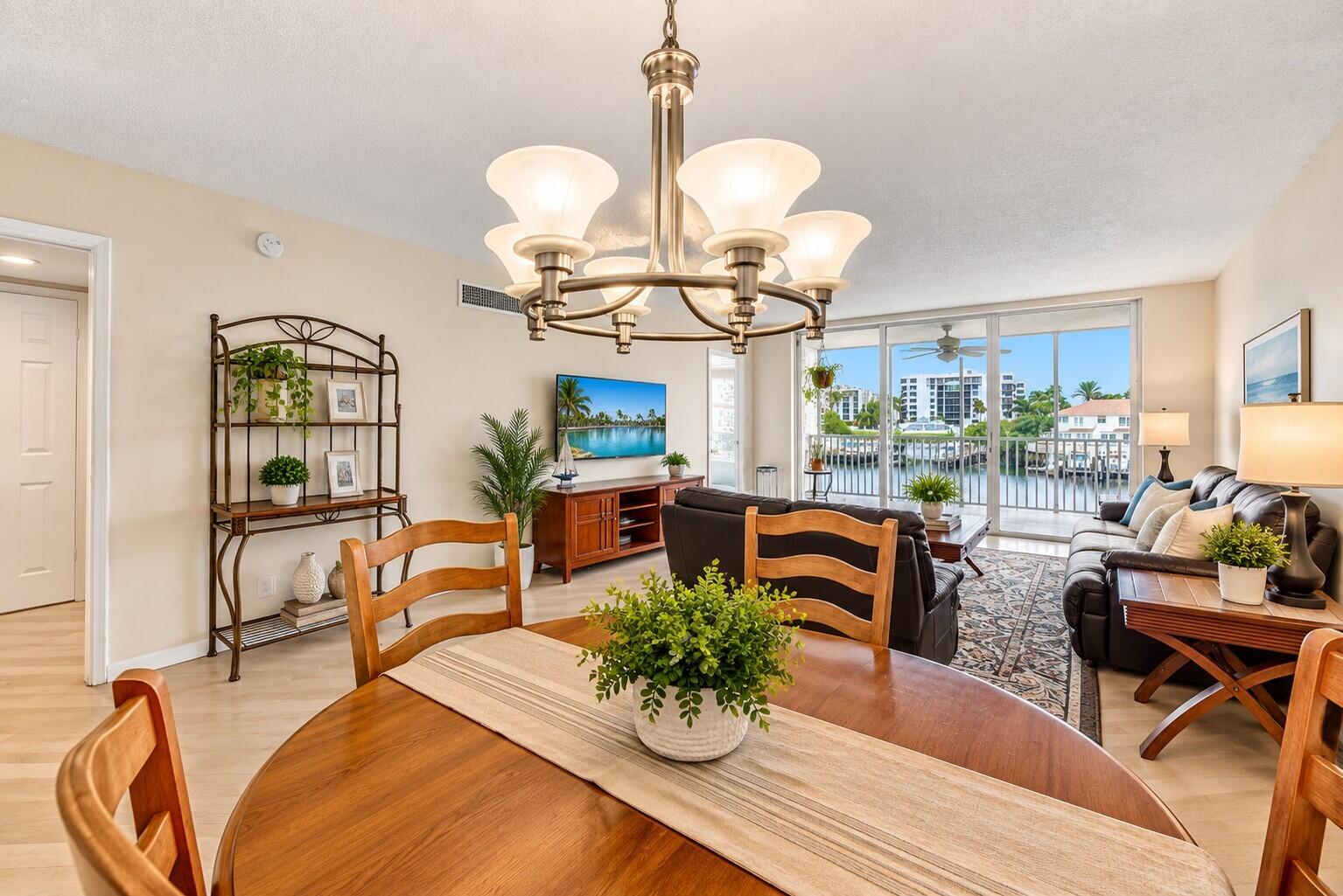 3180 NE 48TH #309, Lighthouse Point FL 33064